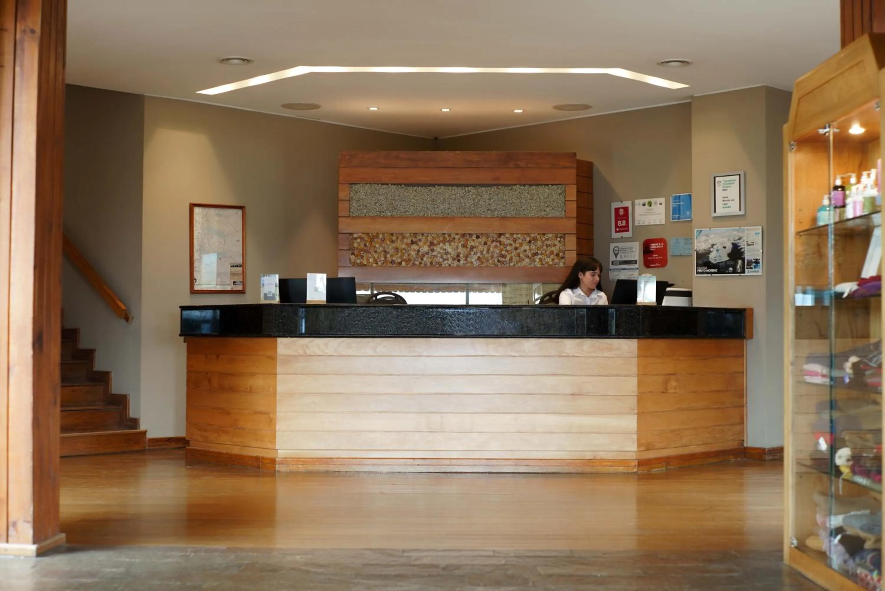 Lobby or reception in Mirador del Lago Hotel