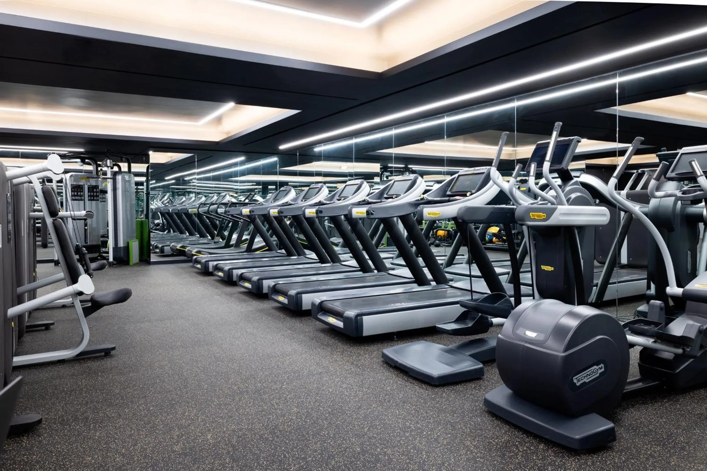 Fitness centre/facilities in The Langham, New York, Fifth Avenue