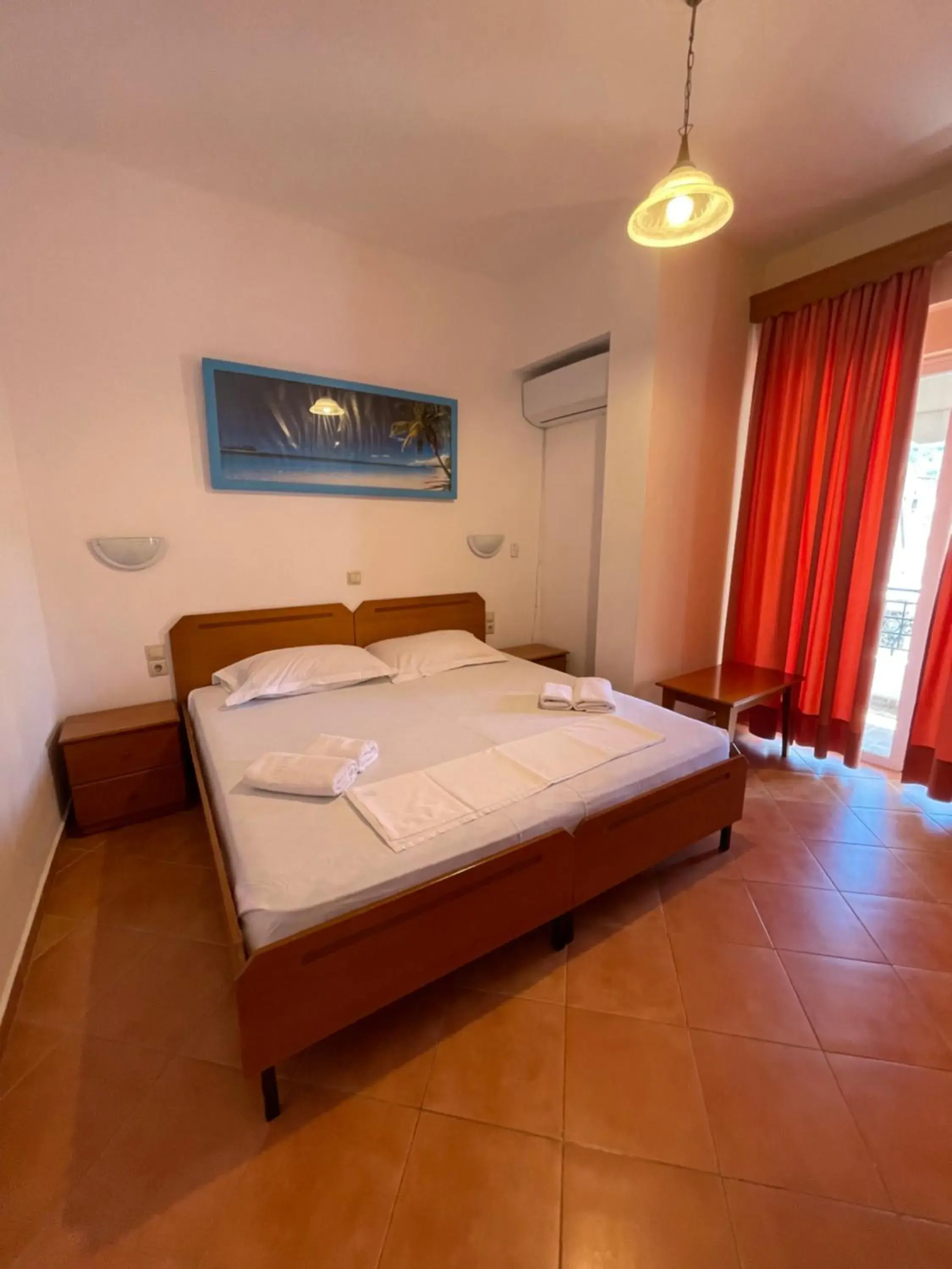 Suite with Balcony in Hotel Rai Suite with Balcony in Hotel Rai