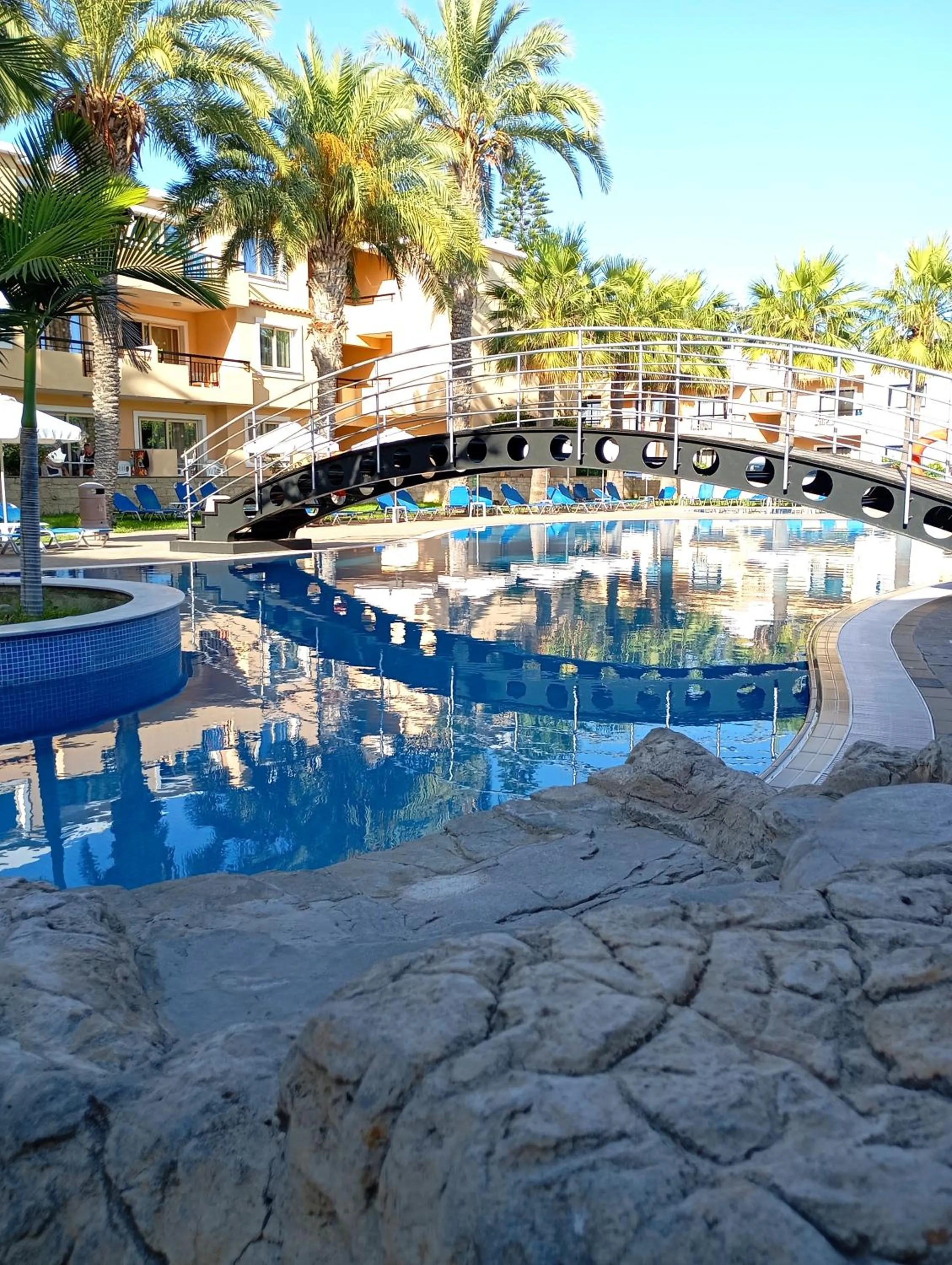 Swimming pool in Pagona Holiday Apartments