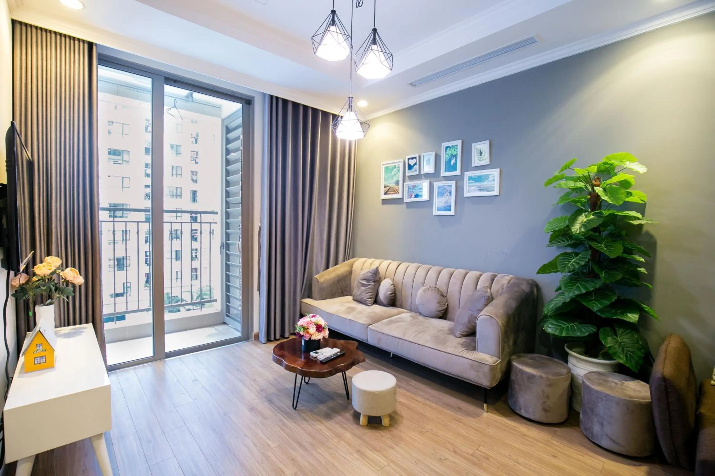 Living room in Full House Times City