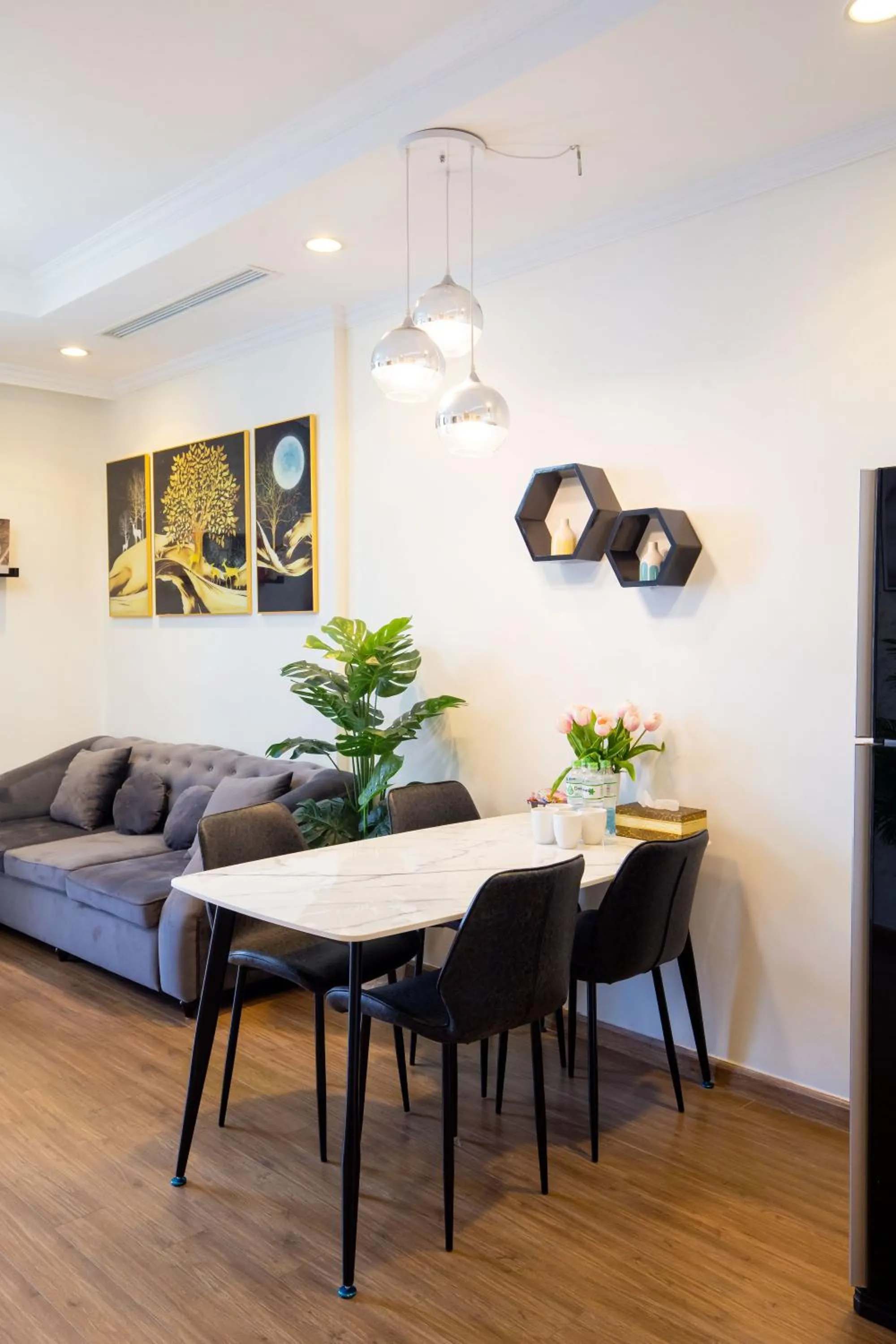 Full House Times City