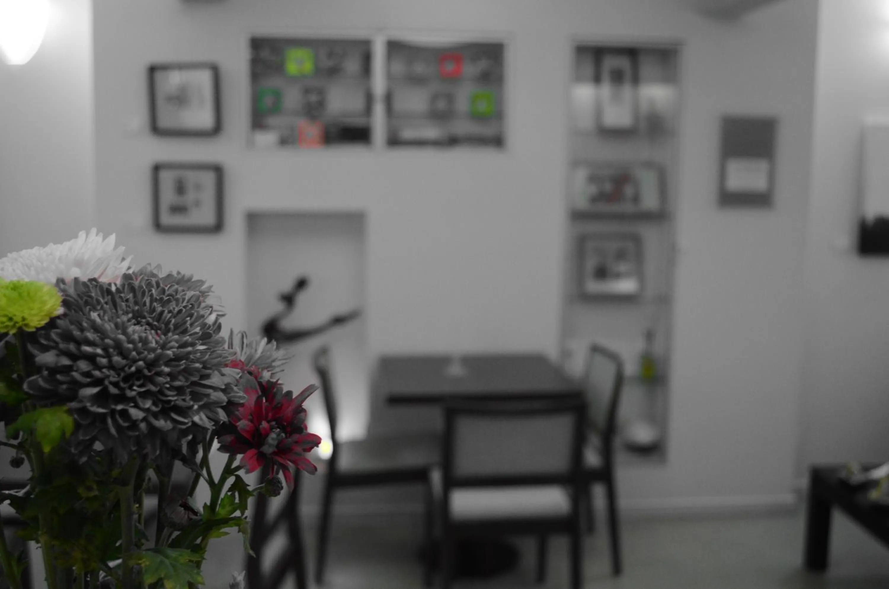 Communal lounge/ TV room in Telmho Hotel Boutique