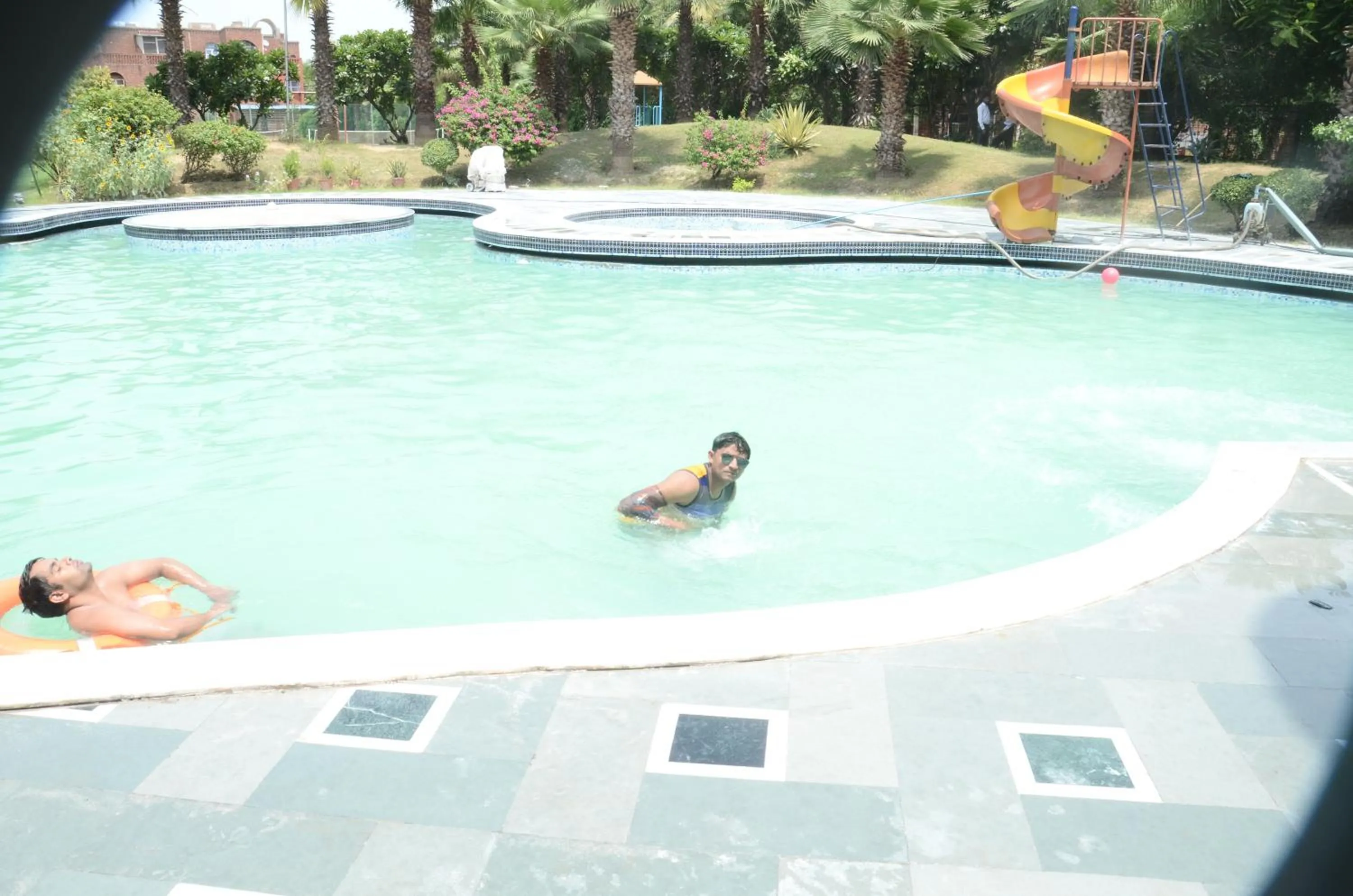 Diving in Magsons Resorts