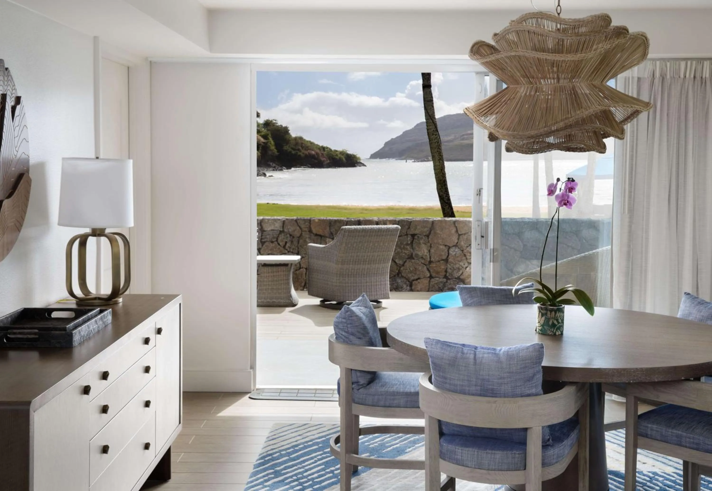 Photo of the whole room in The Royal Sonesta Kauai Resort Lihue