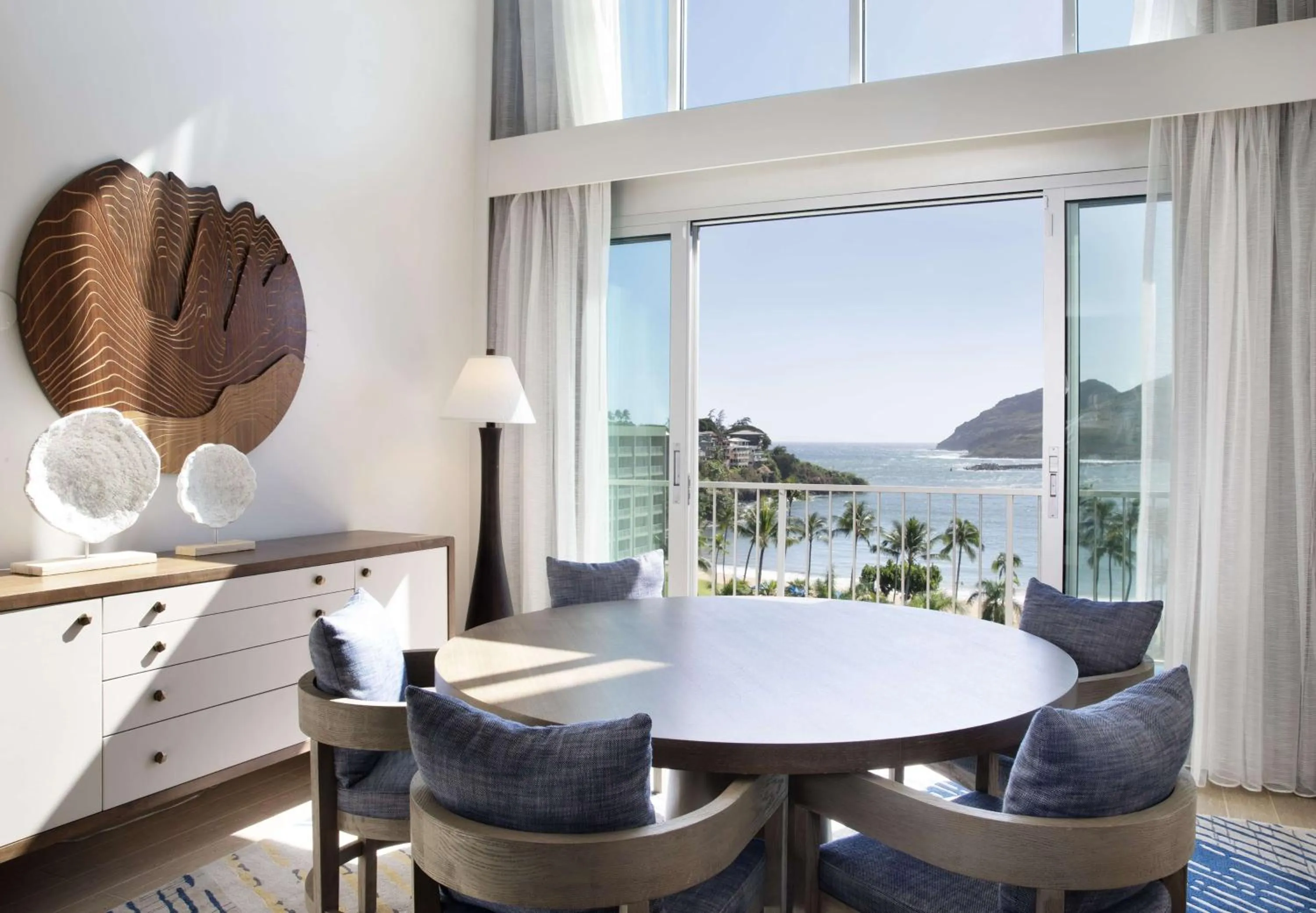 Photo of the whole room in The Royal Sonesta Kauai Resort Lihue