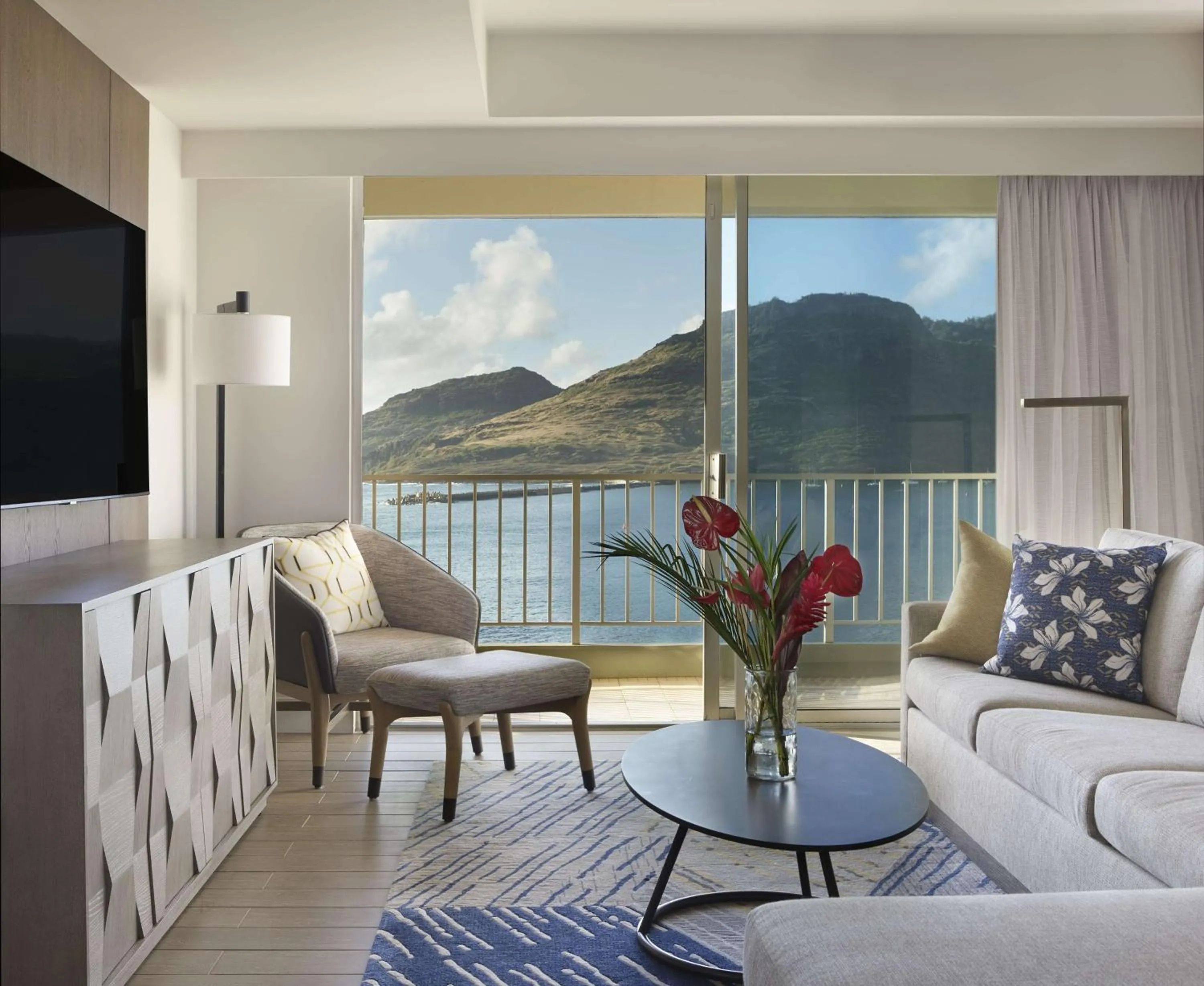 Photo of the whole room in The Royal Sonesta Kauai Resort Lihue