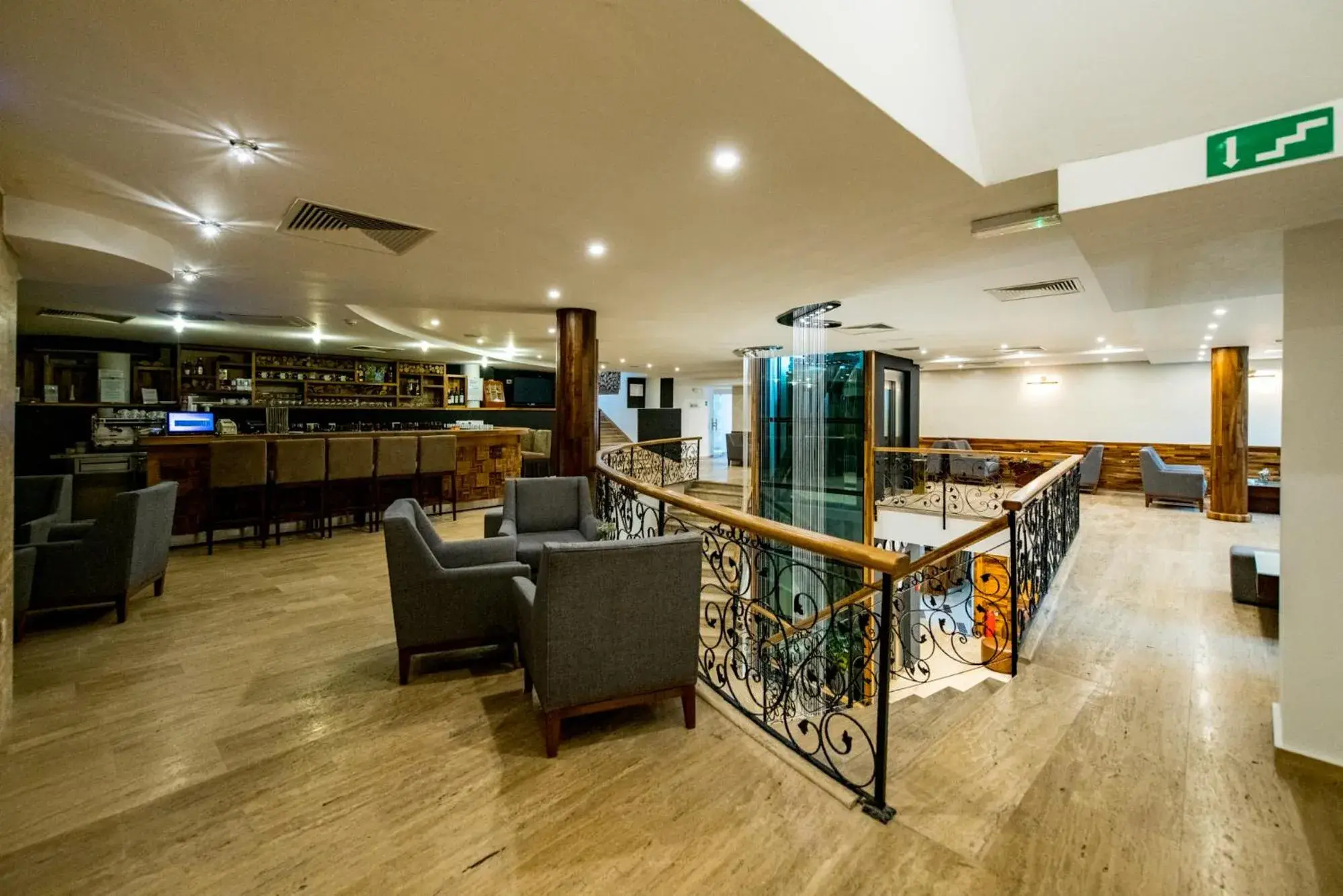 Lounge or bar in Hotel Blanca Resort & Spa Lounge or bar in Hotel Blanca Resort & Spa