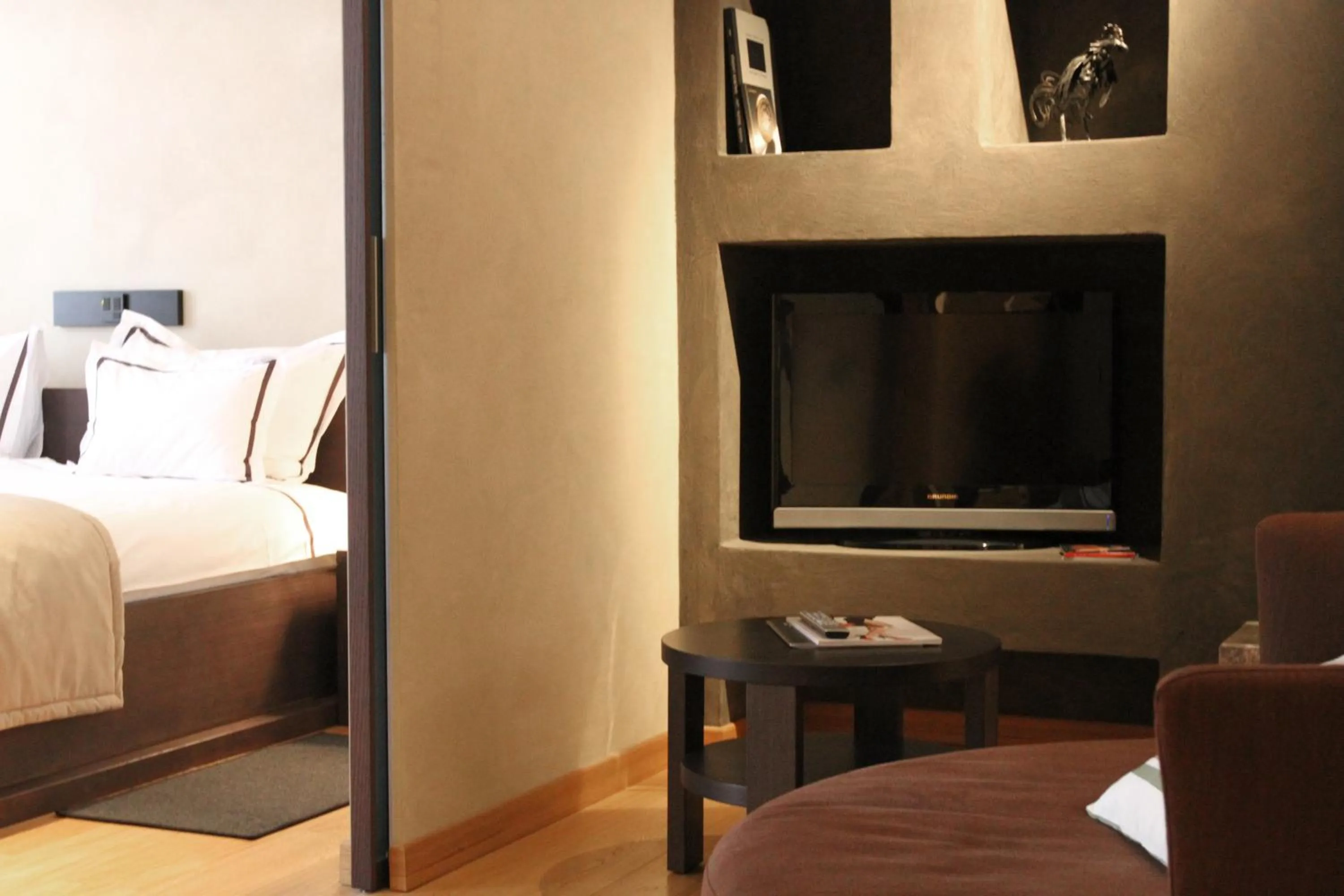 TV and multimedia, Bed in Heritage Hotel Kukuriku