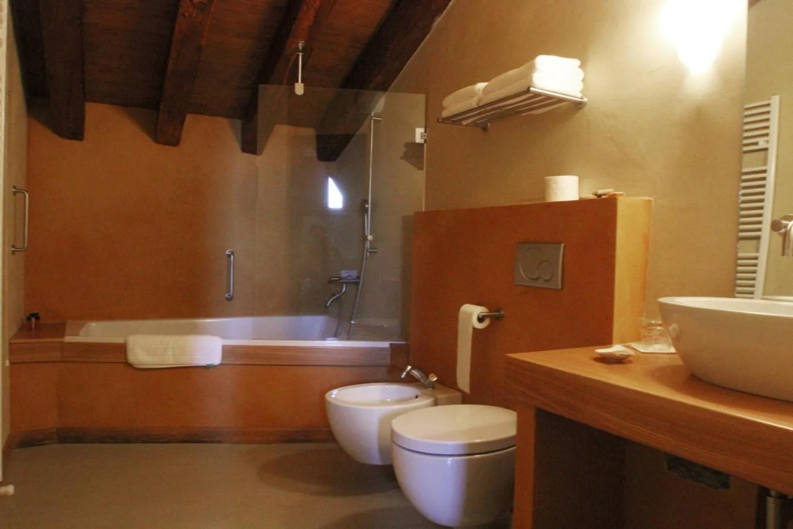 Decorative detail in Heritage Hotel Kukuriku