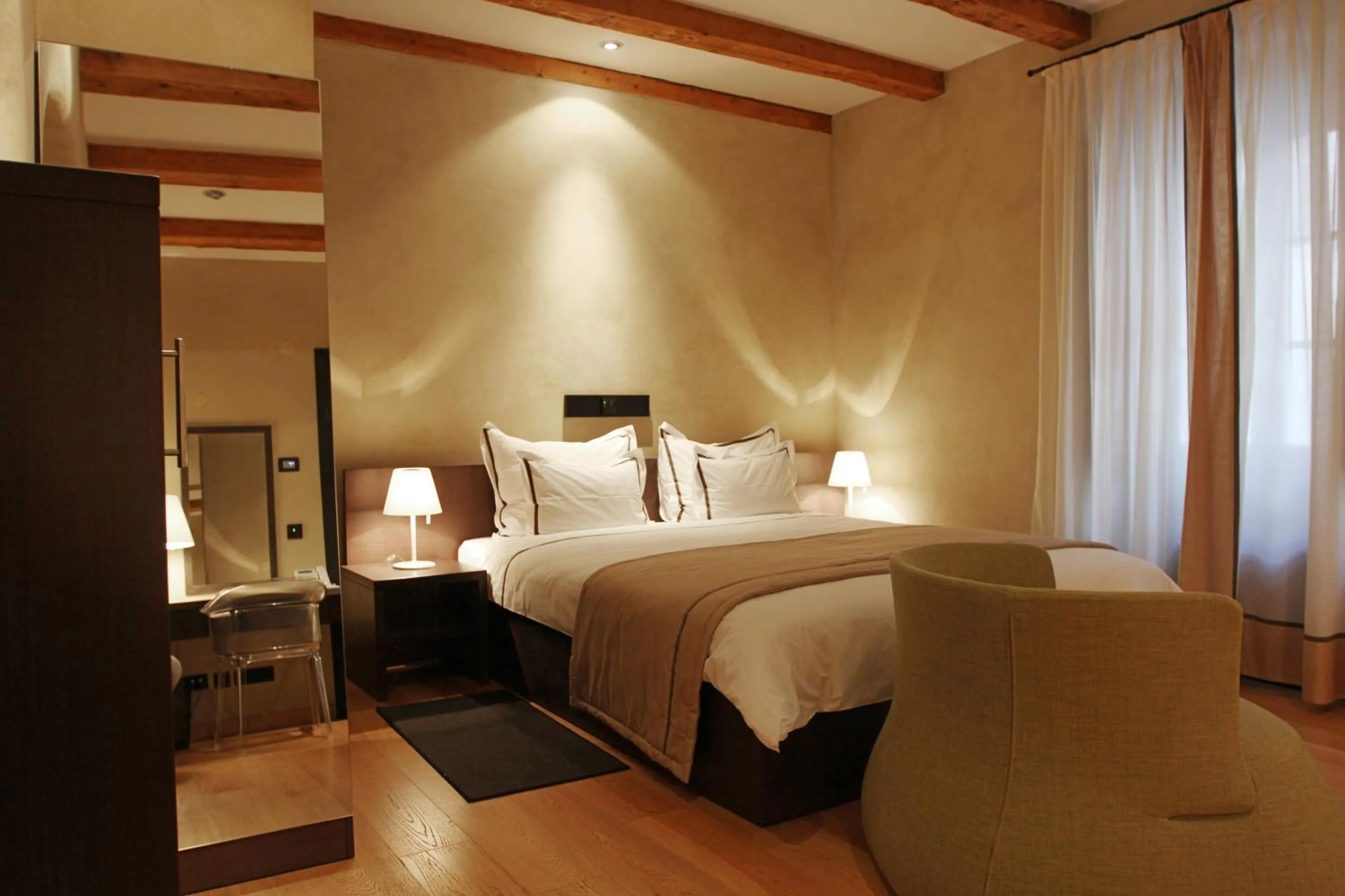 Bed in Heritage Hotel Kukuriku