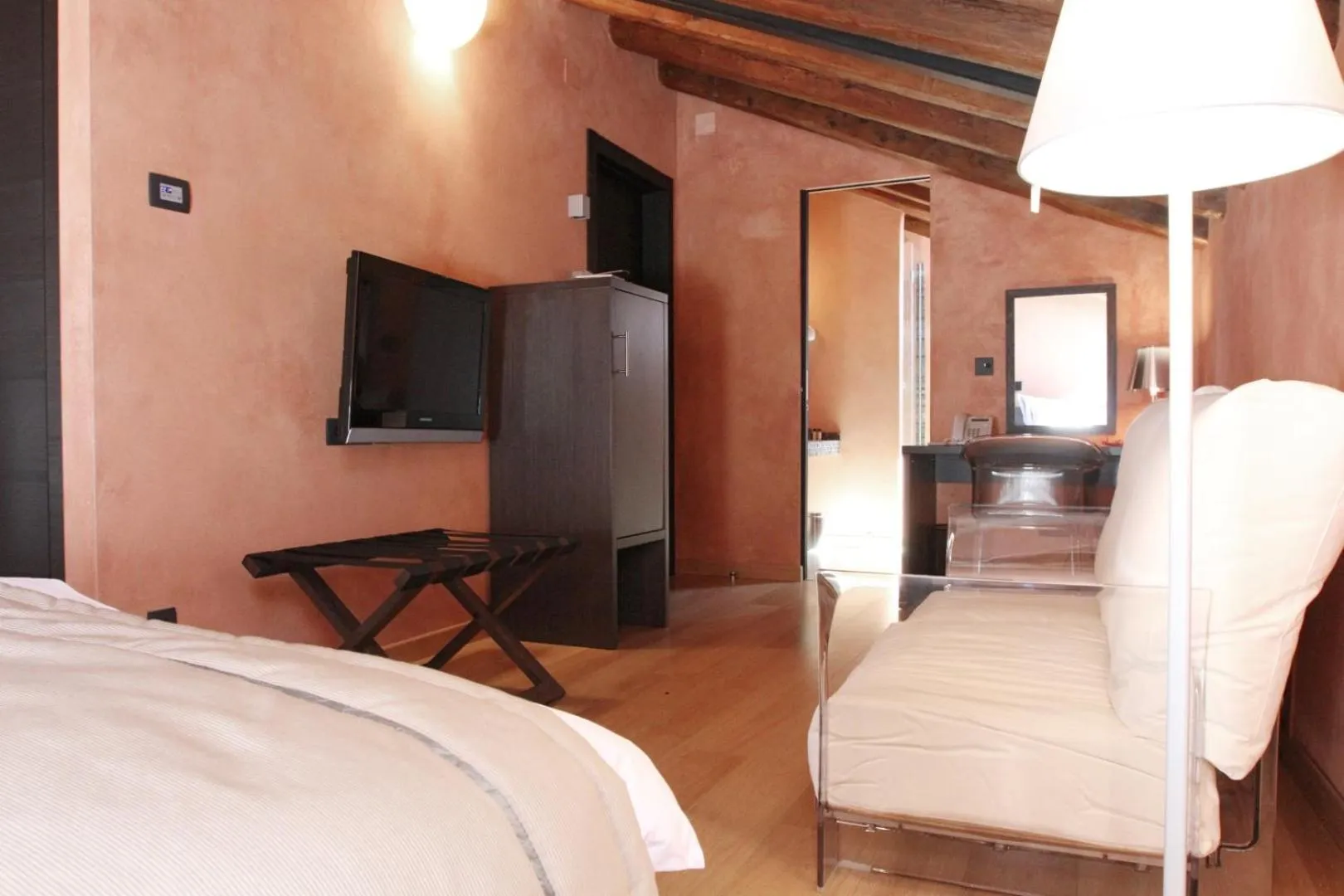 Bed in Heritage Hotel Kukuriku