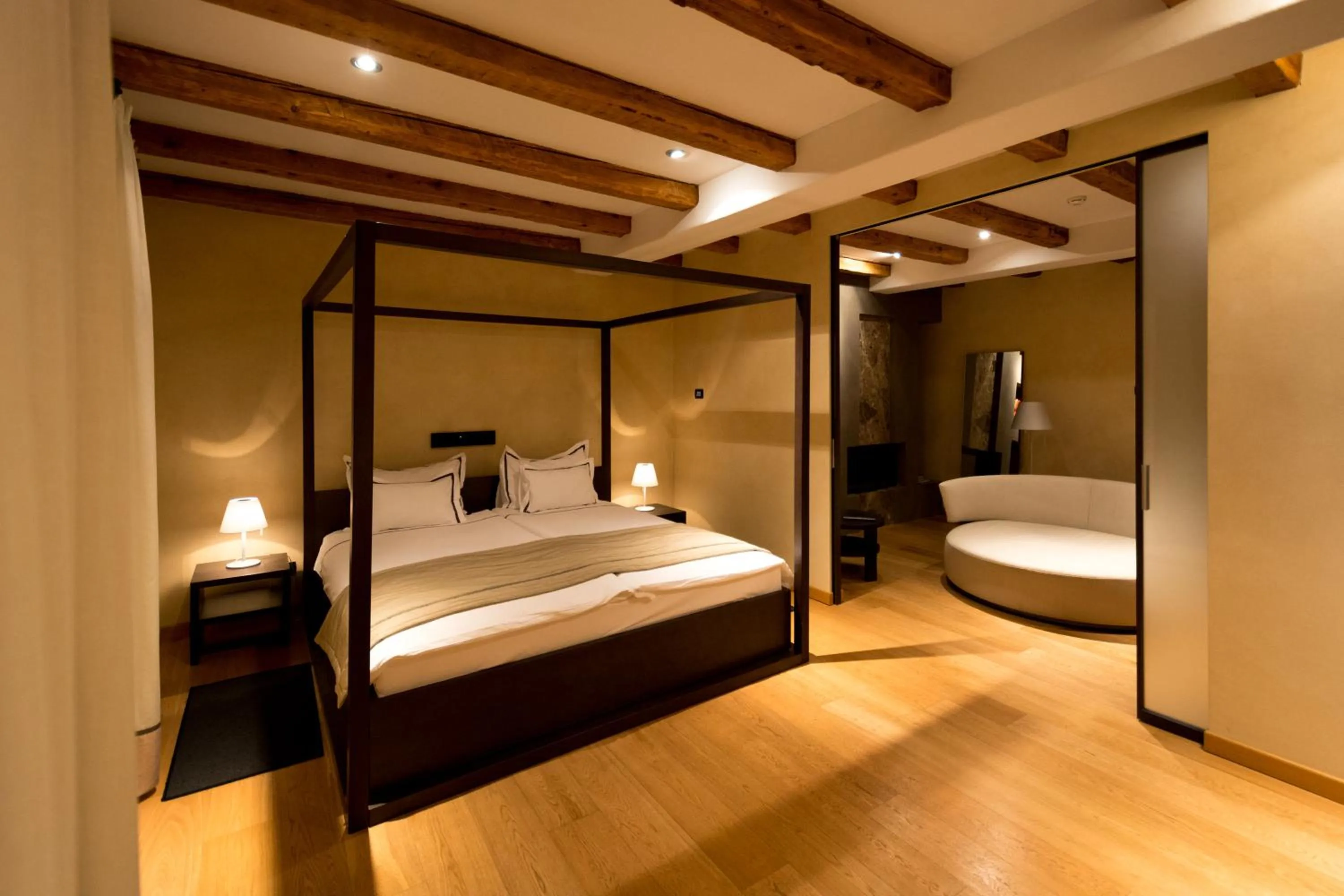 Photo of the whole room, Bed in Heritage Hotel Kukuriku