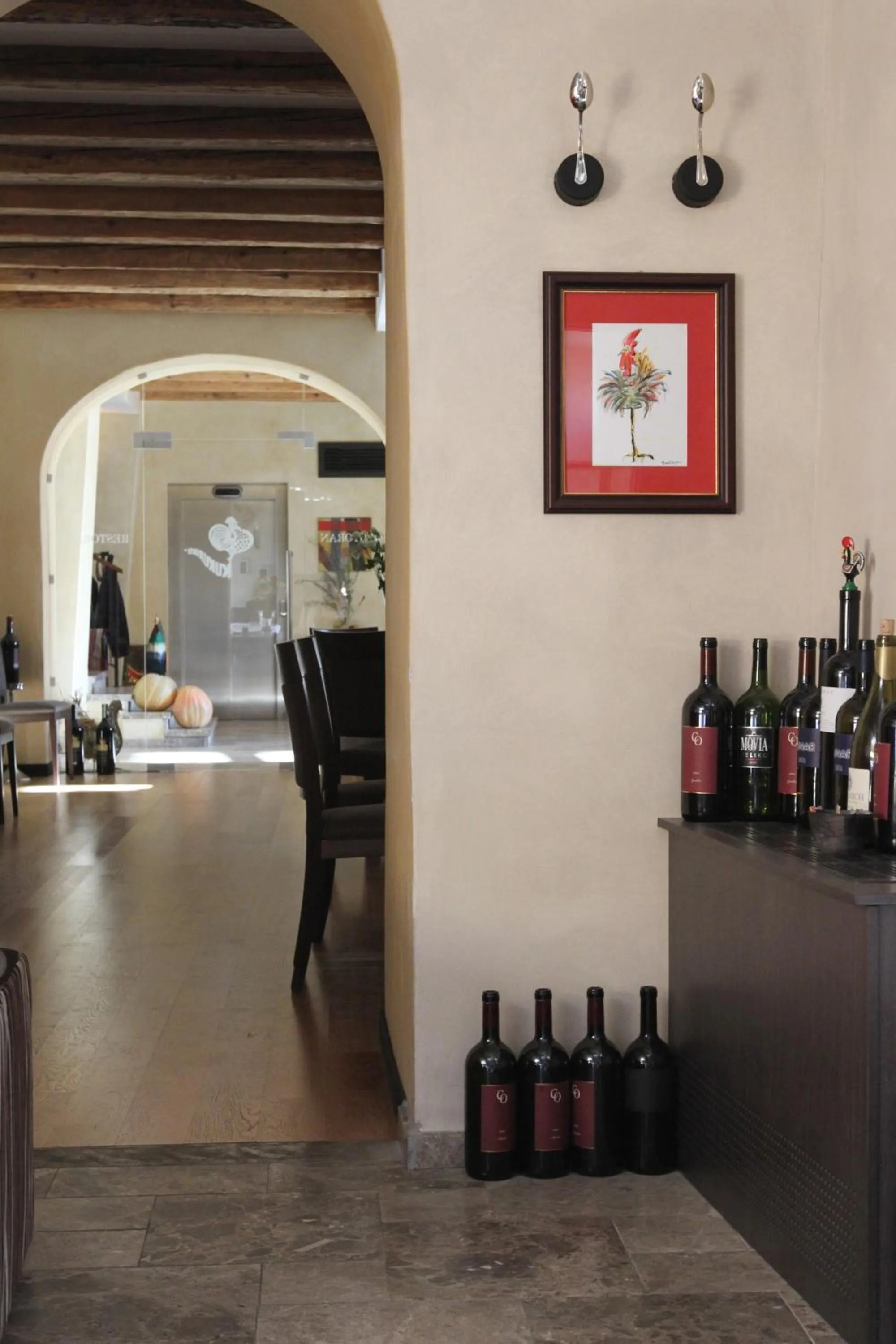 Restaurant/places to eat in Heritage Hotel Kukuriku