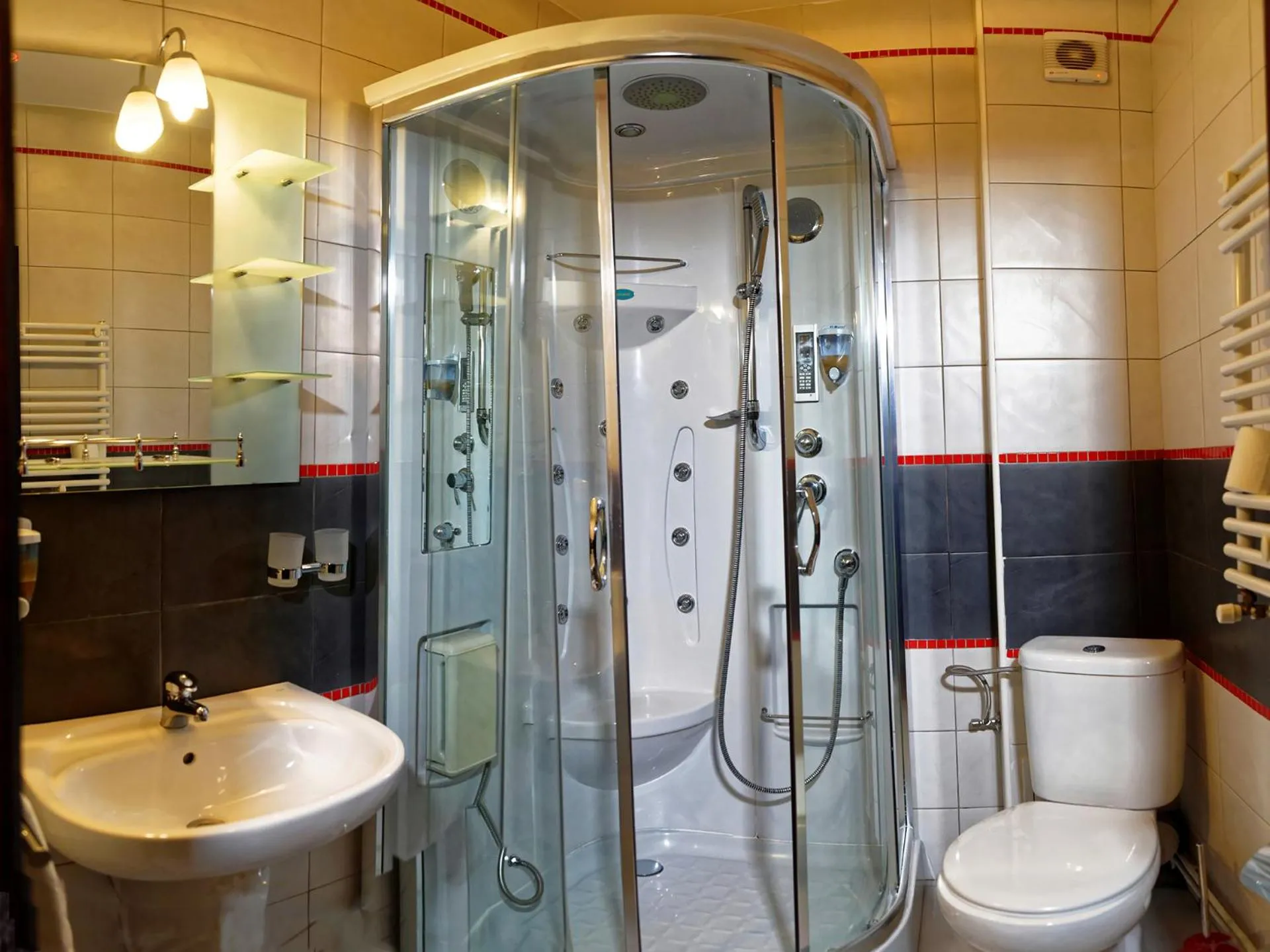 Bathroom in Hotel boutique Garden Resort by Brancoveanu