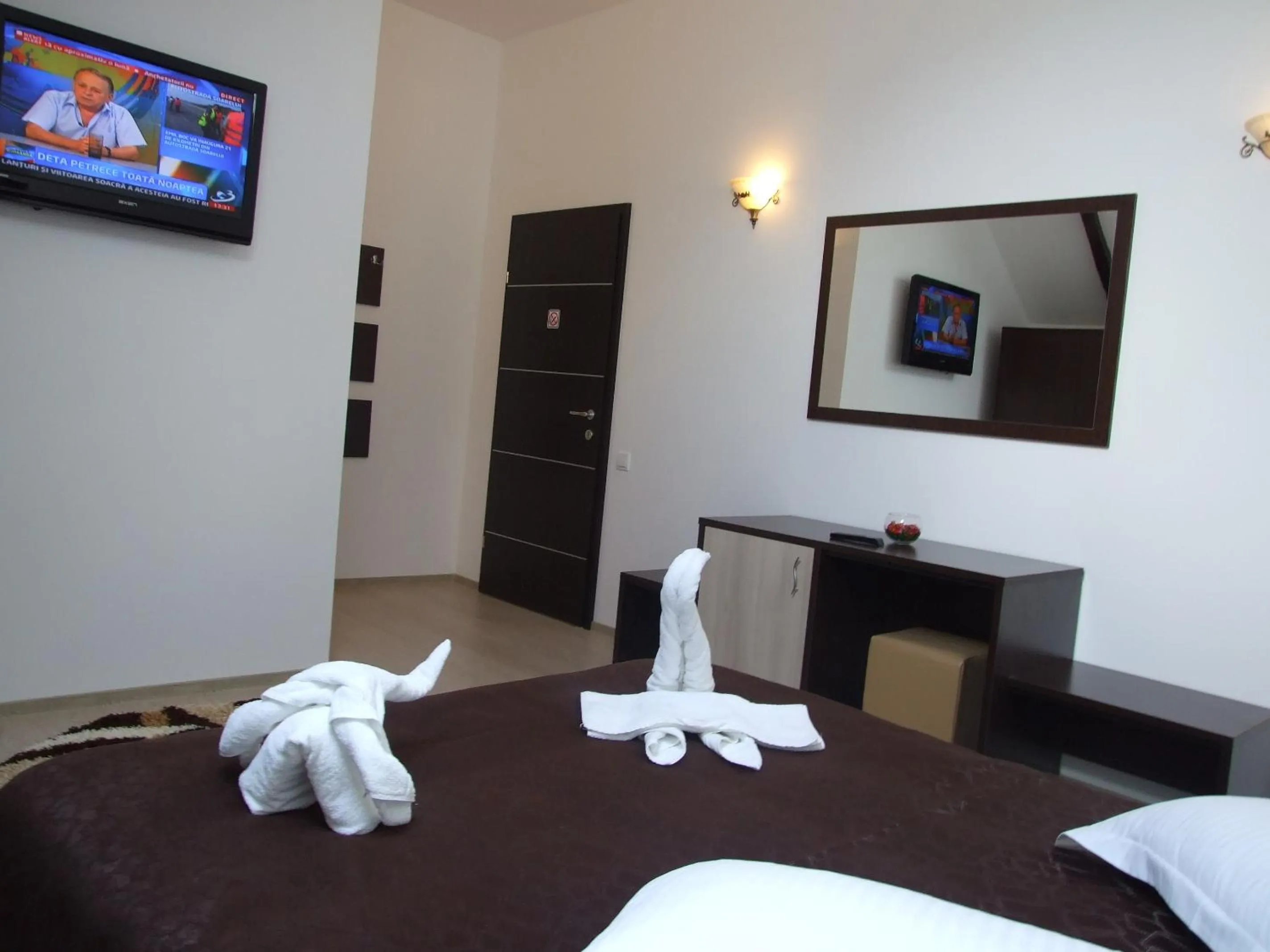 Bed in Hotel boutique Garden Resort by Brancoveanu