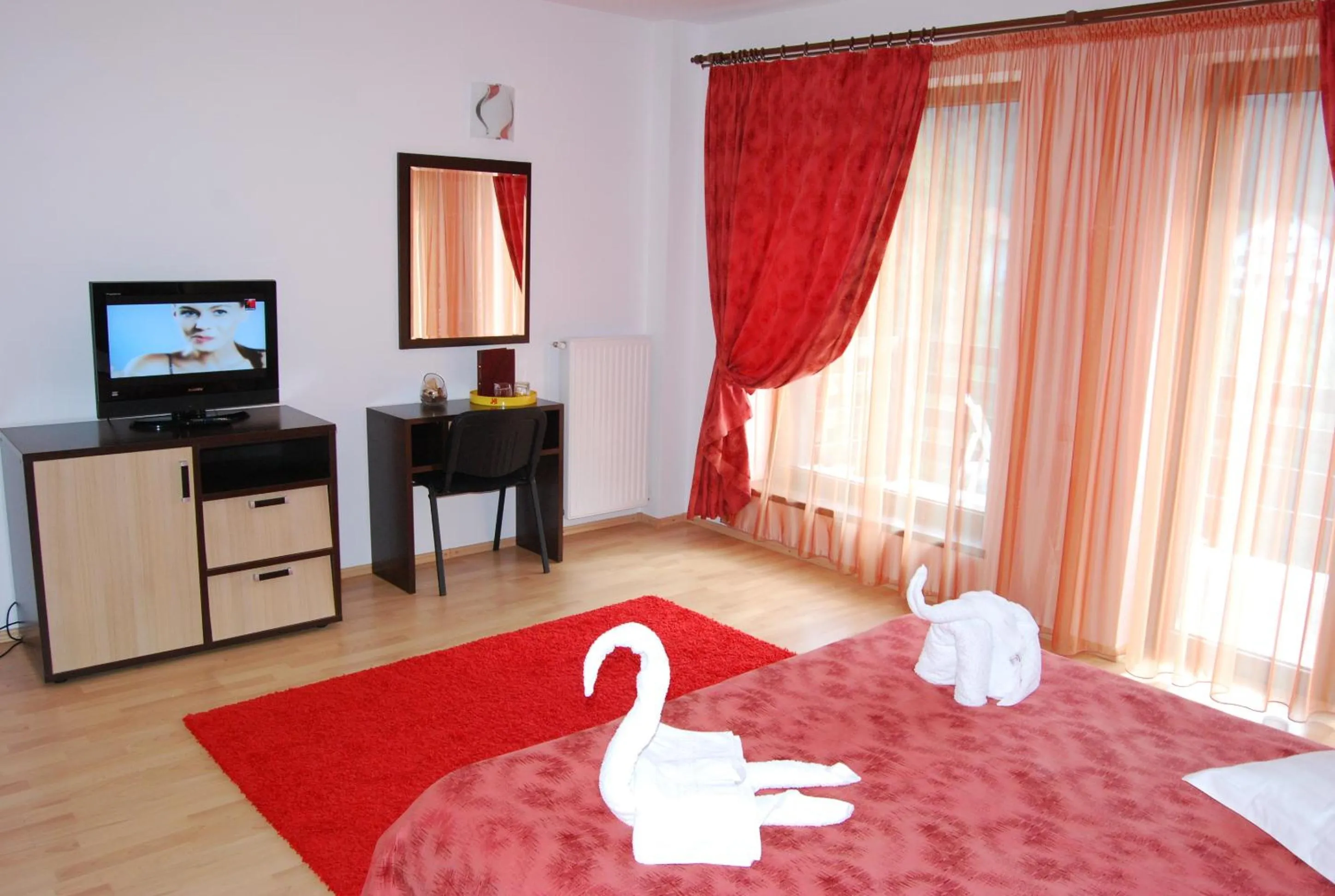 Bed in Hotel boutique Garden Resort by Brancoveanu