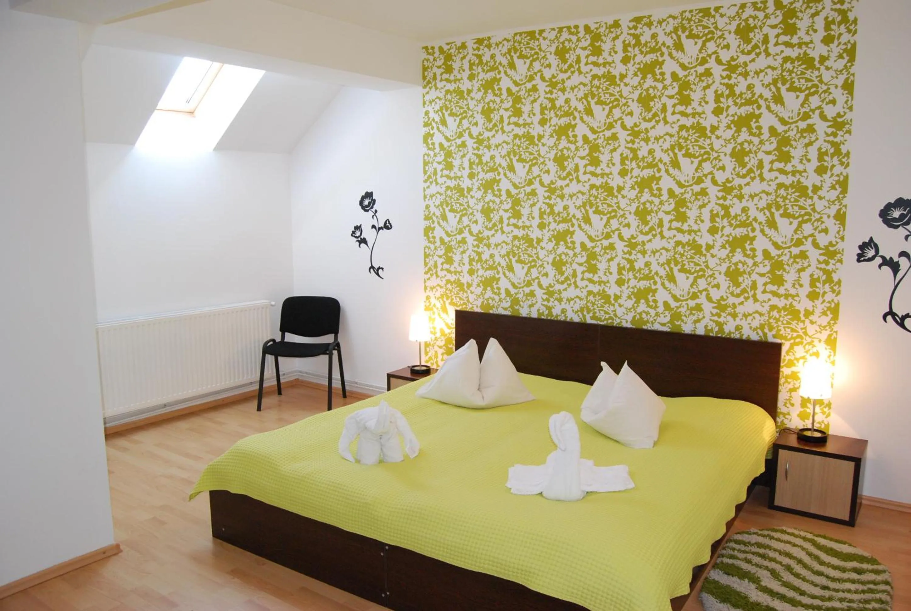 Bed in Hotel boutique Garden Resort by Brancoveanu