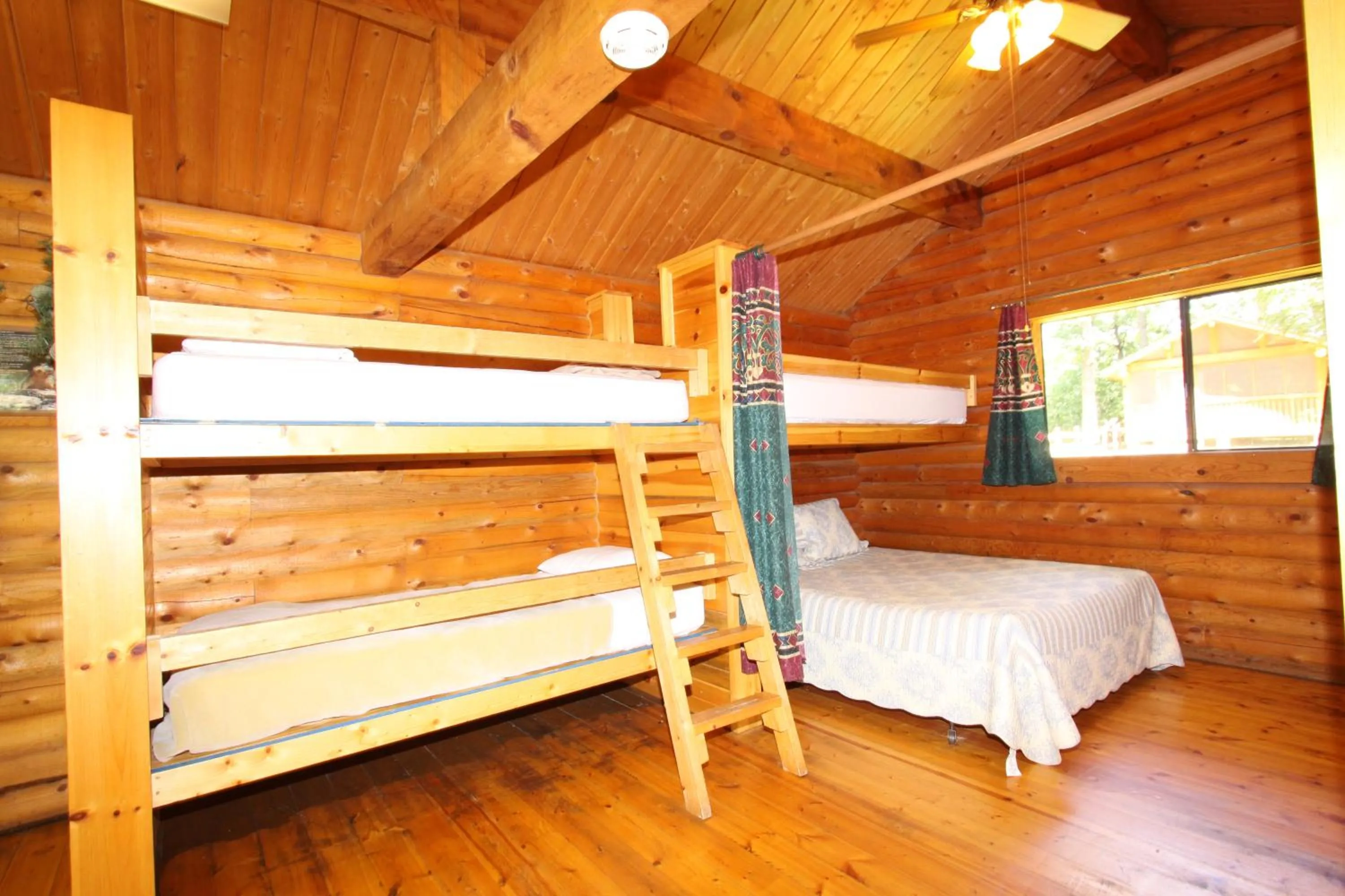 Bed in Neshonoc Lakeside Camping Resort