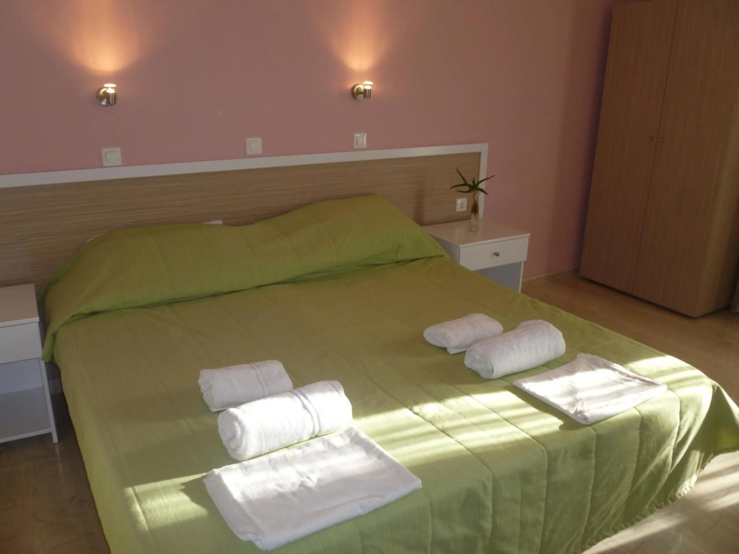 Bedroom, Bed in Costas & Chrysoula