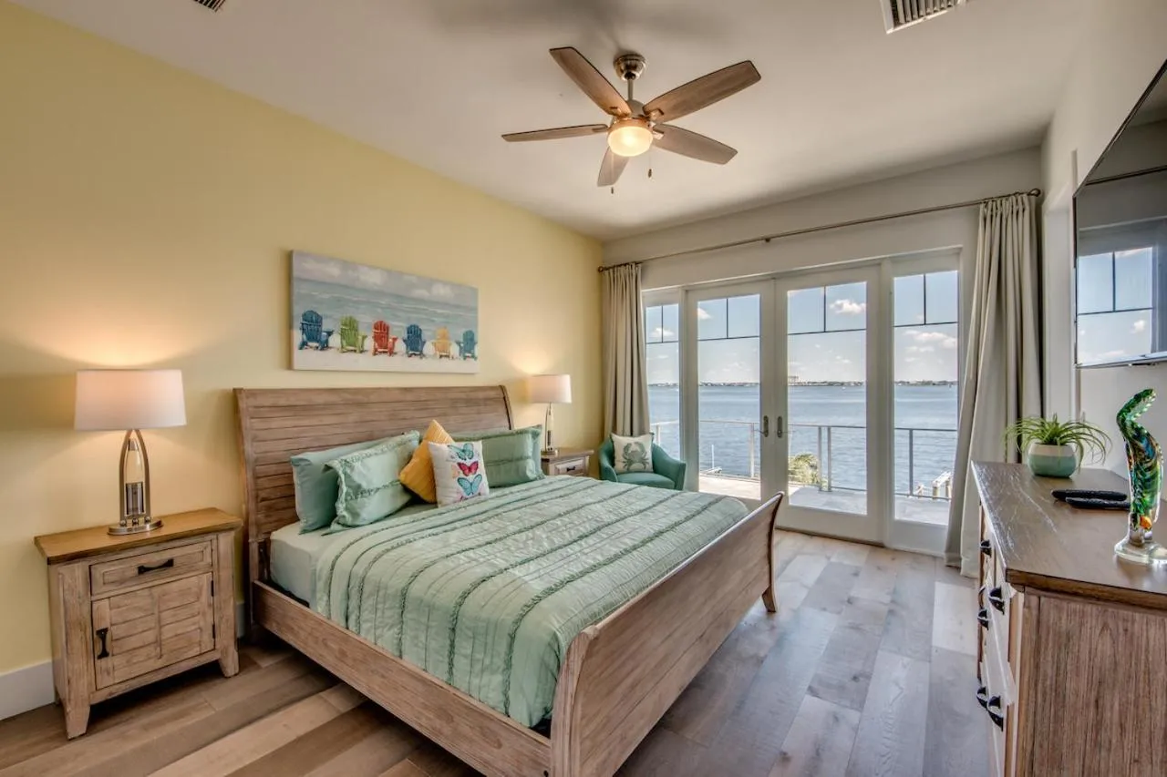 Bed in Villa Bequia