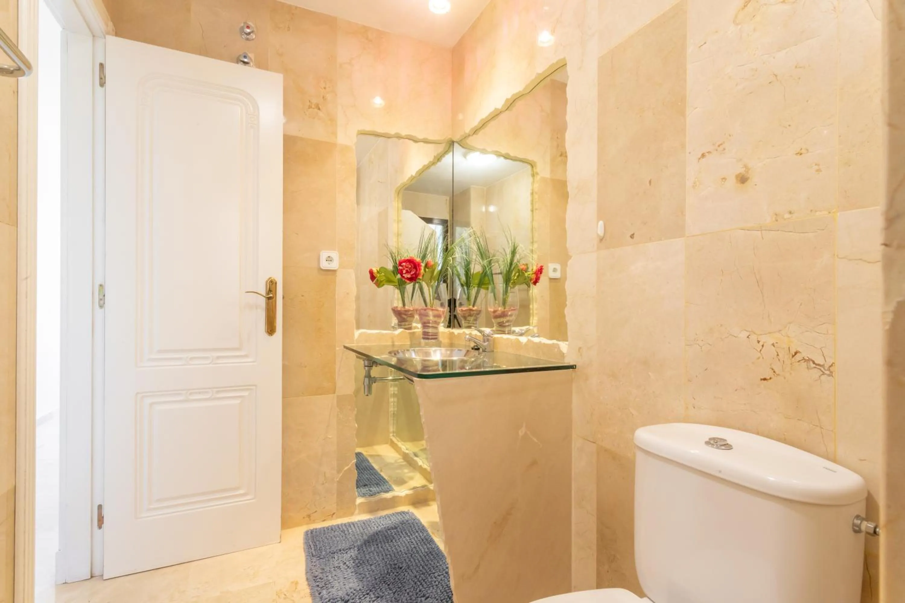 Bathroom in Appartement Altamira Orihuela Costa Golf, Las Ramblas