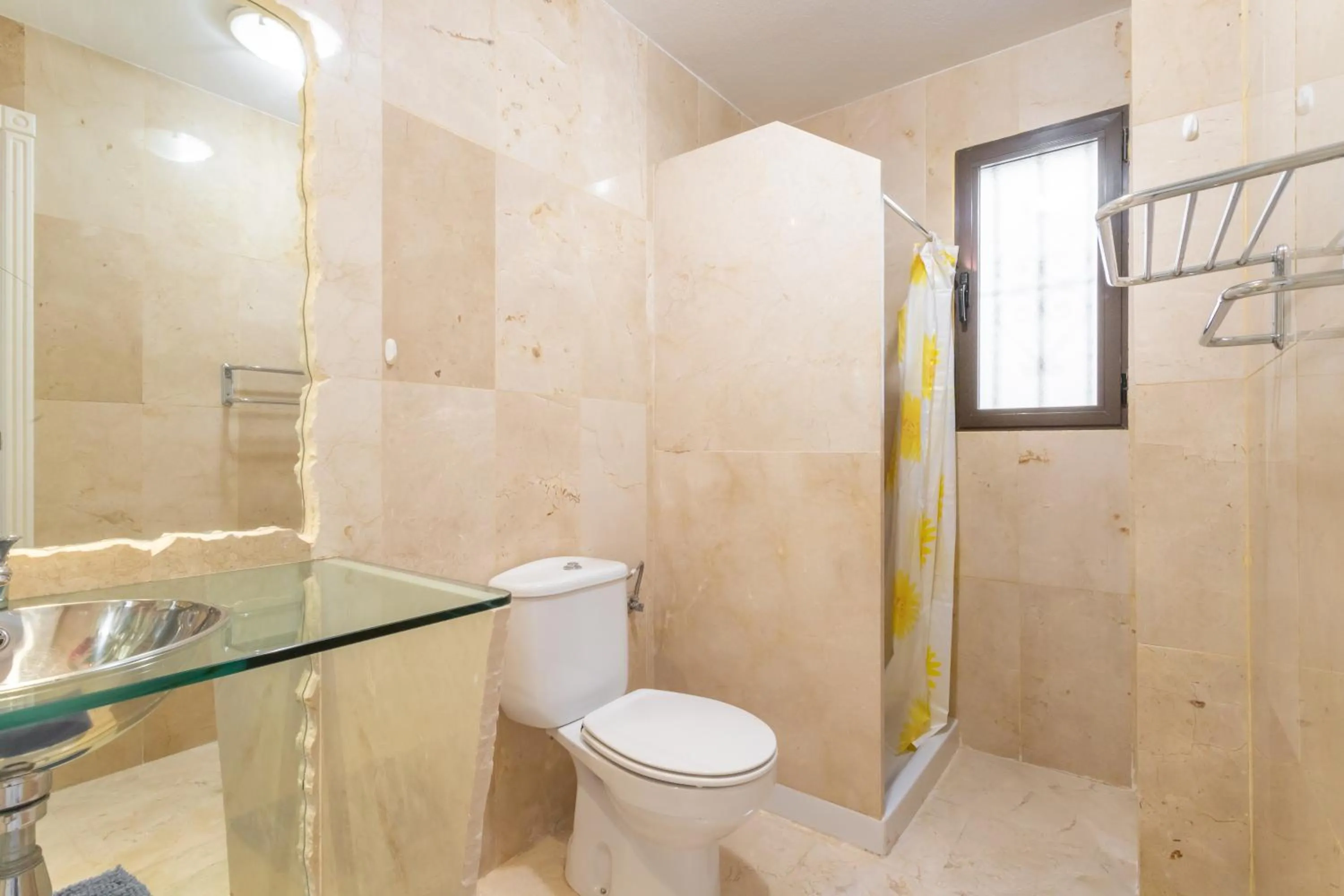 Bathroom in Appartement Altamira Orihuela Costa Golf, Las Ramblas