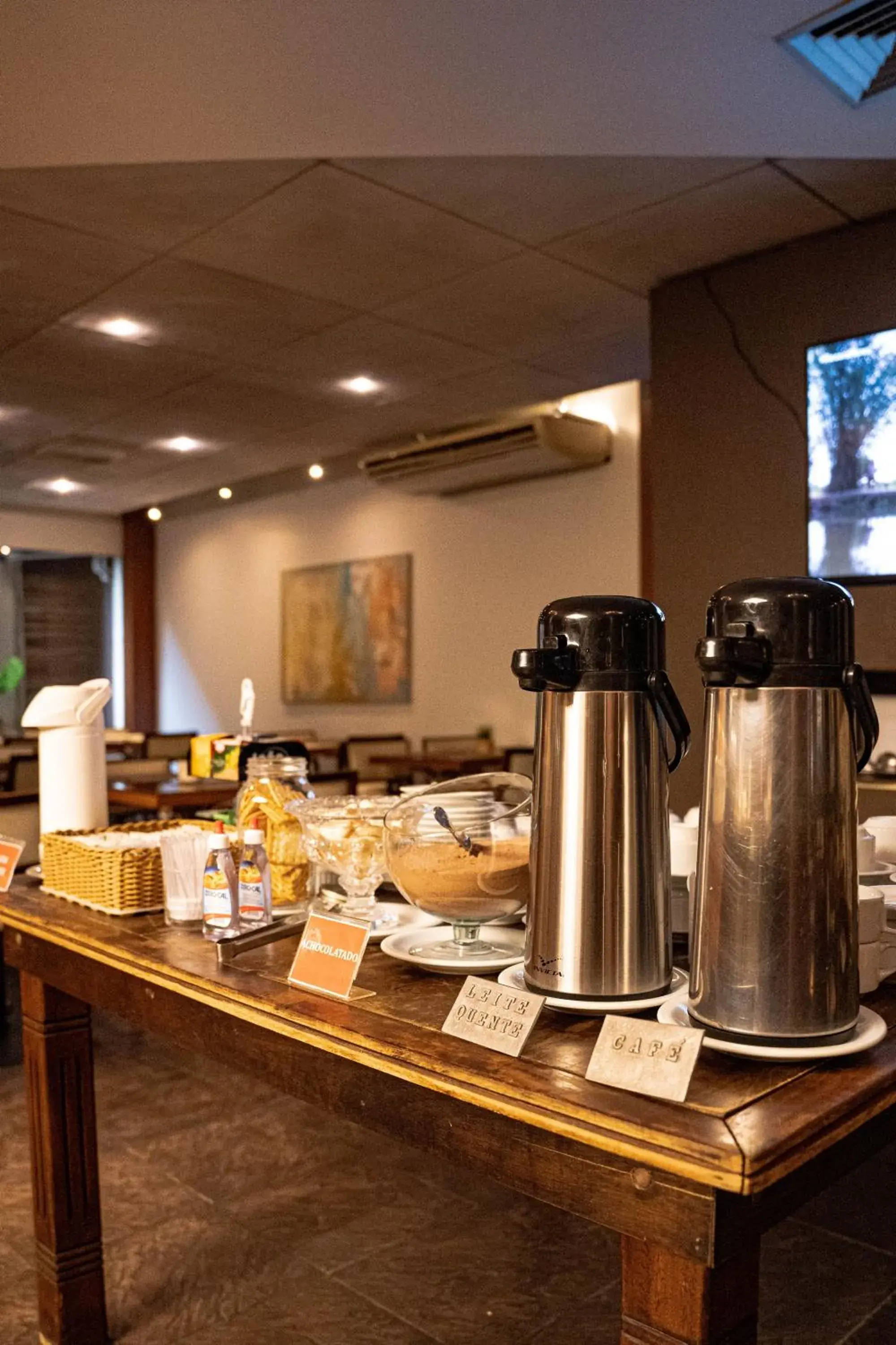 Restaurant/places to eat in Black Stream Hotel Restaurant/places to eat in Black Stream Hotel