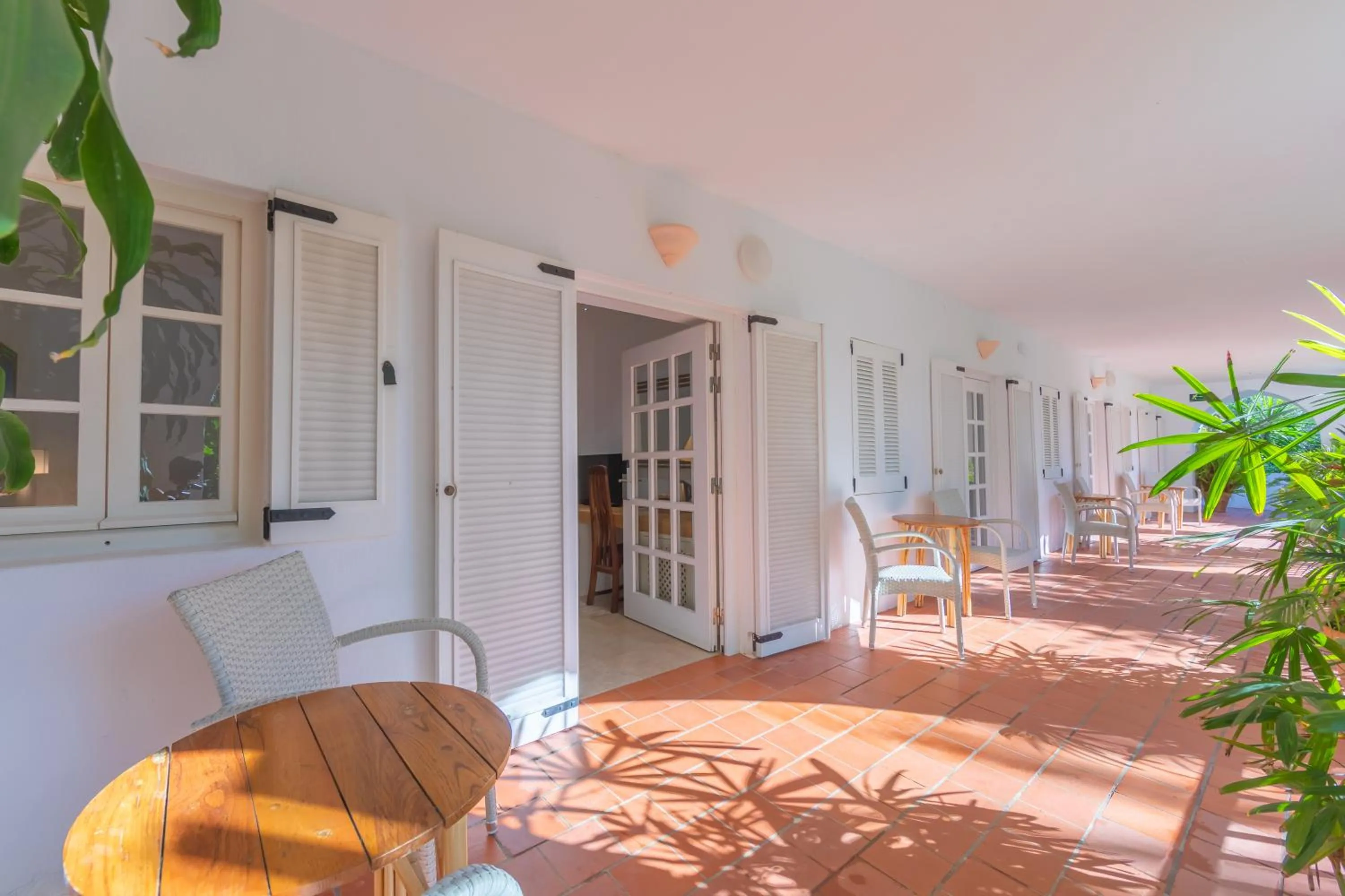 Property building in Hurricane Beach Hotel