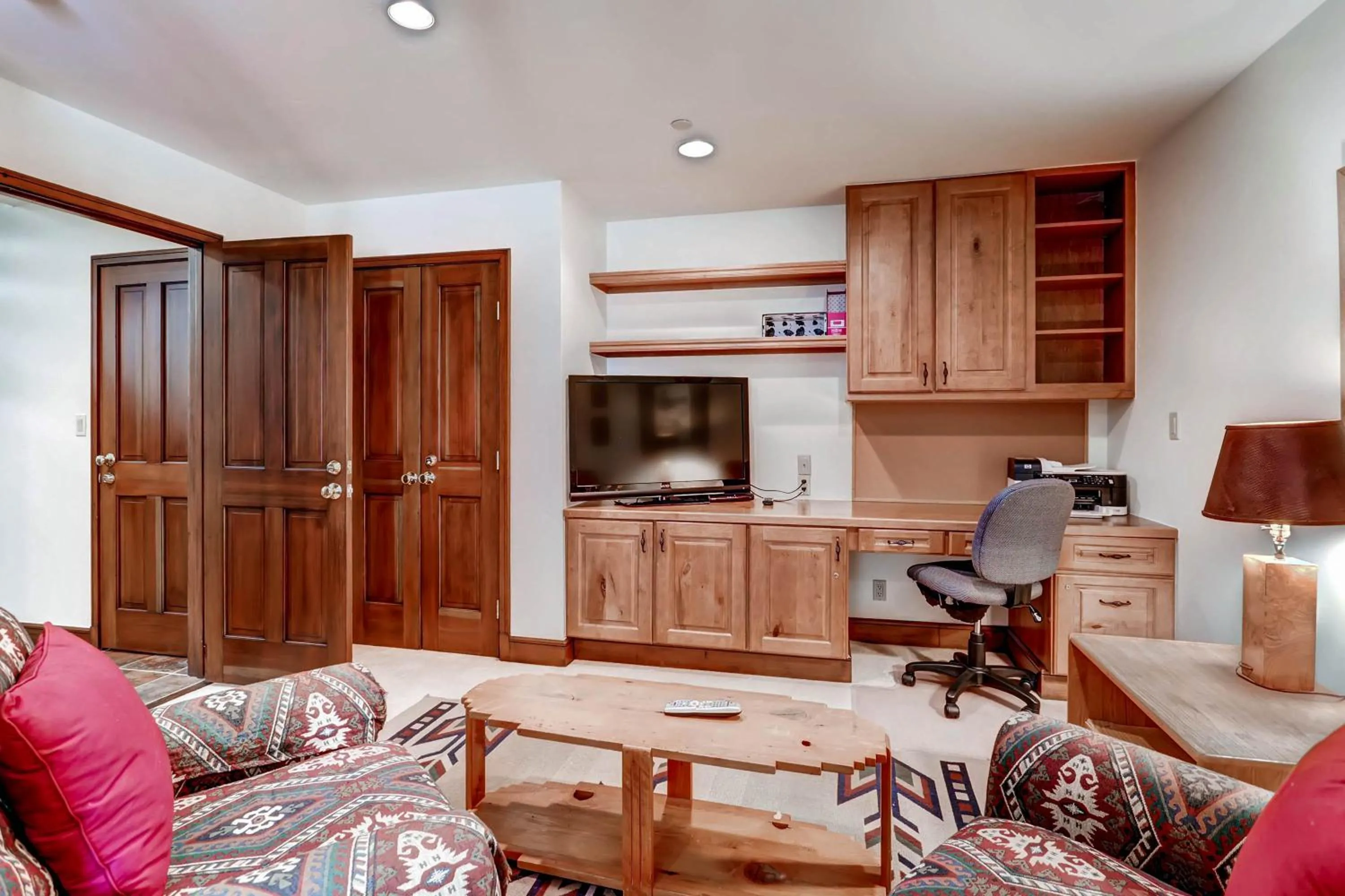 Kitchen/Kitchenette in Highlands Lodge #107