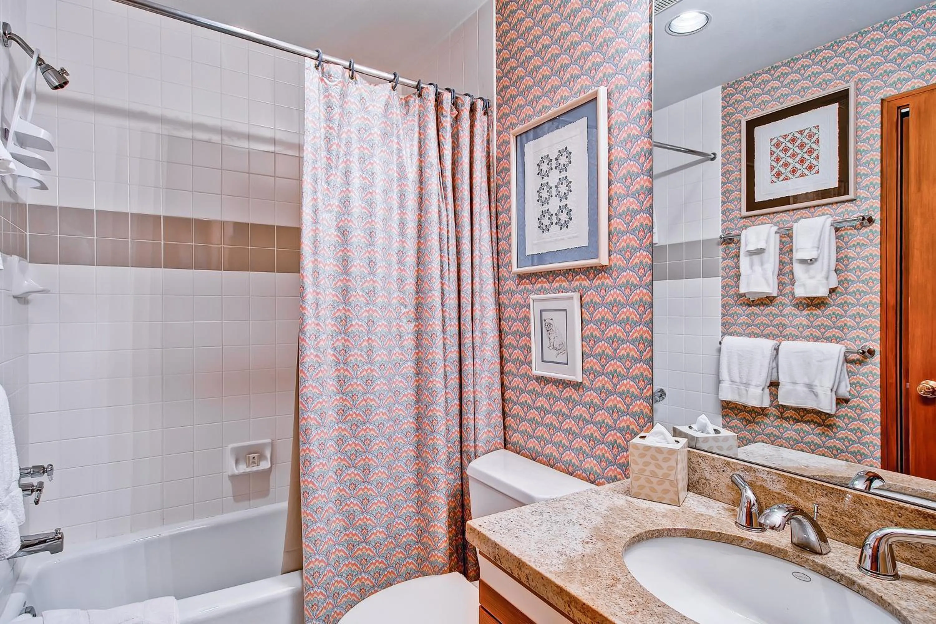 Bathroom in Highlands Lodge #107