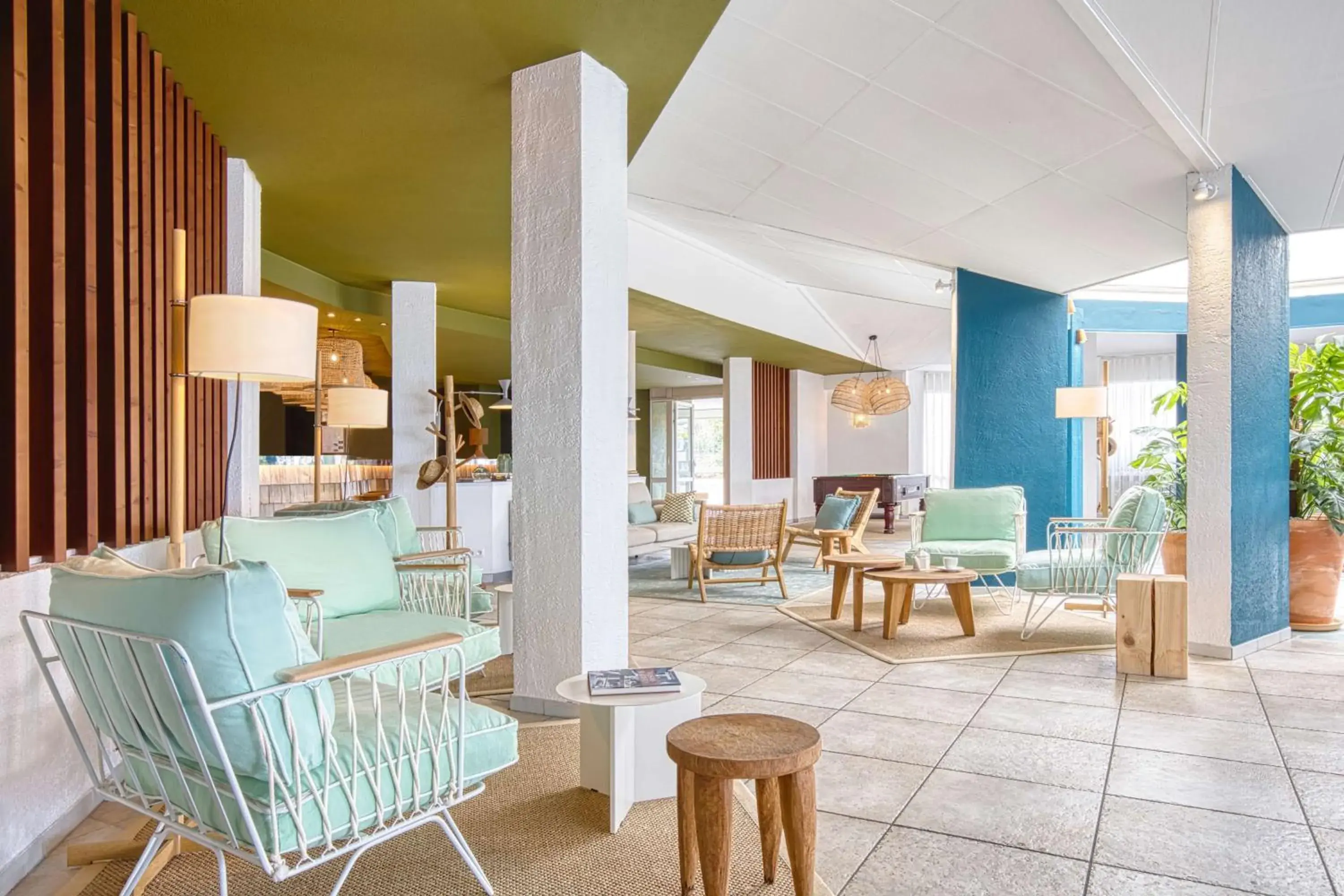 Lounge or bar in Hotel Paradou Mediterranee, BW Signature Collection by Best Western Lounge or bar in Hotel Paradou Mediterranee, BW Signature Collection by Best Western