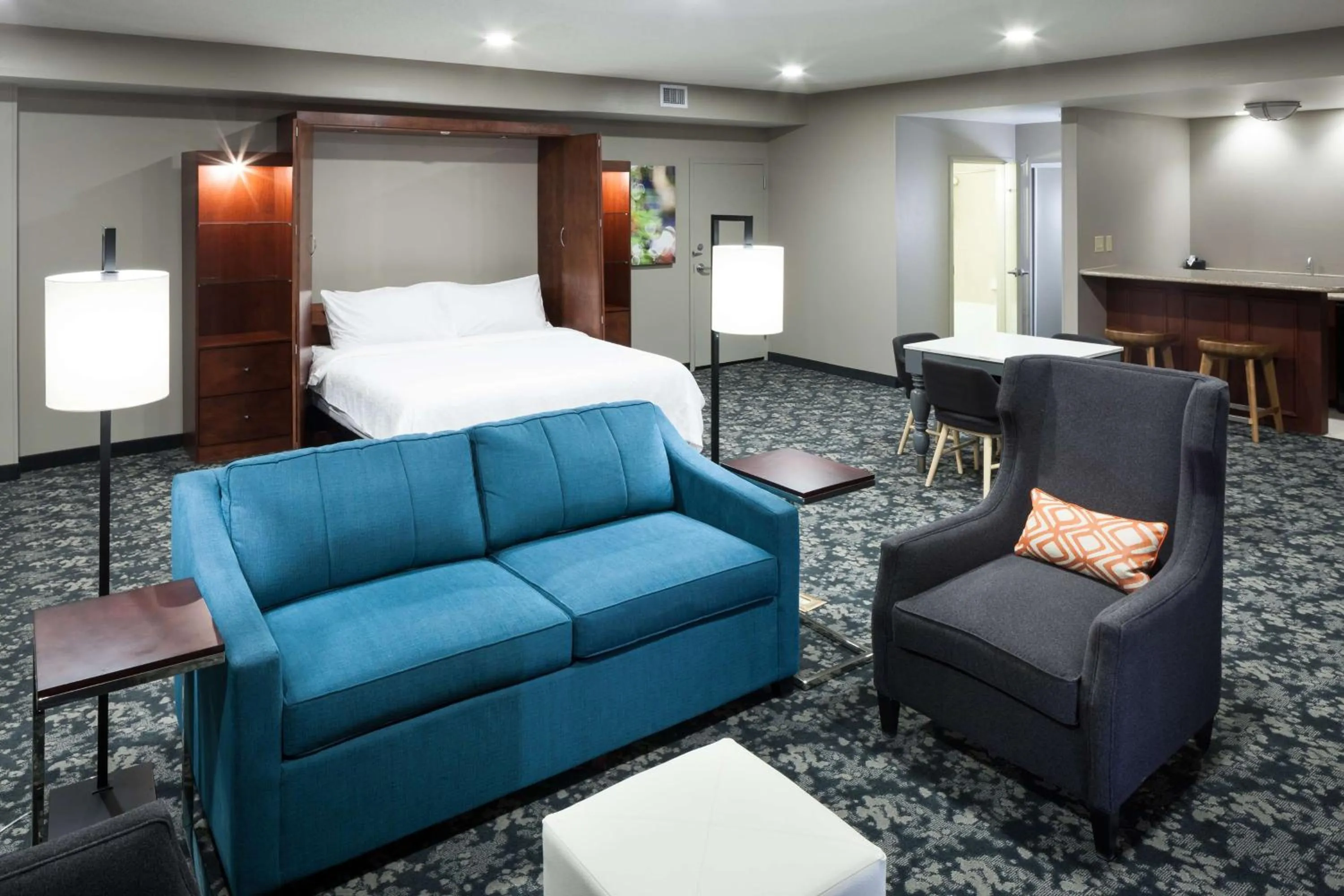 Living room in Hilton Garden Inn Nashville Vanderbilt