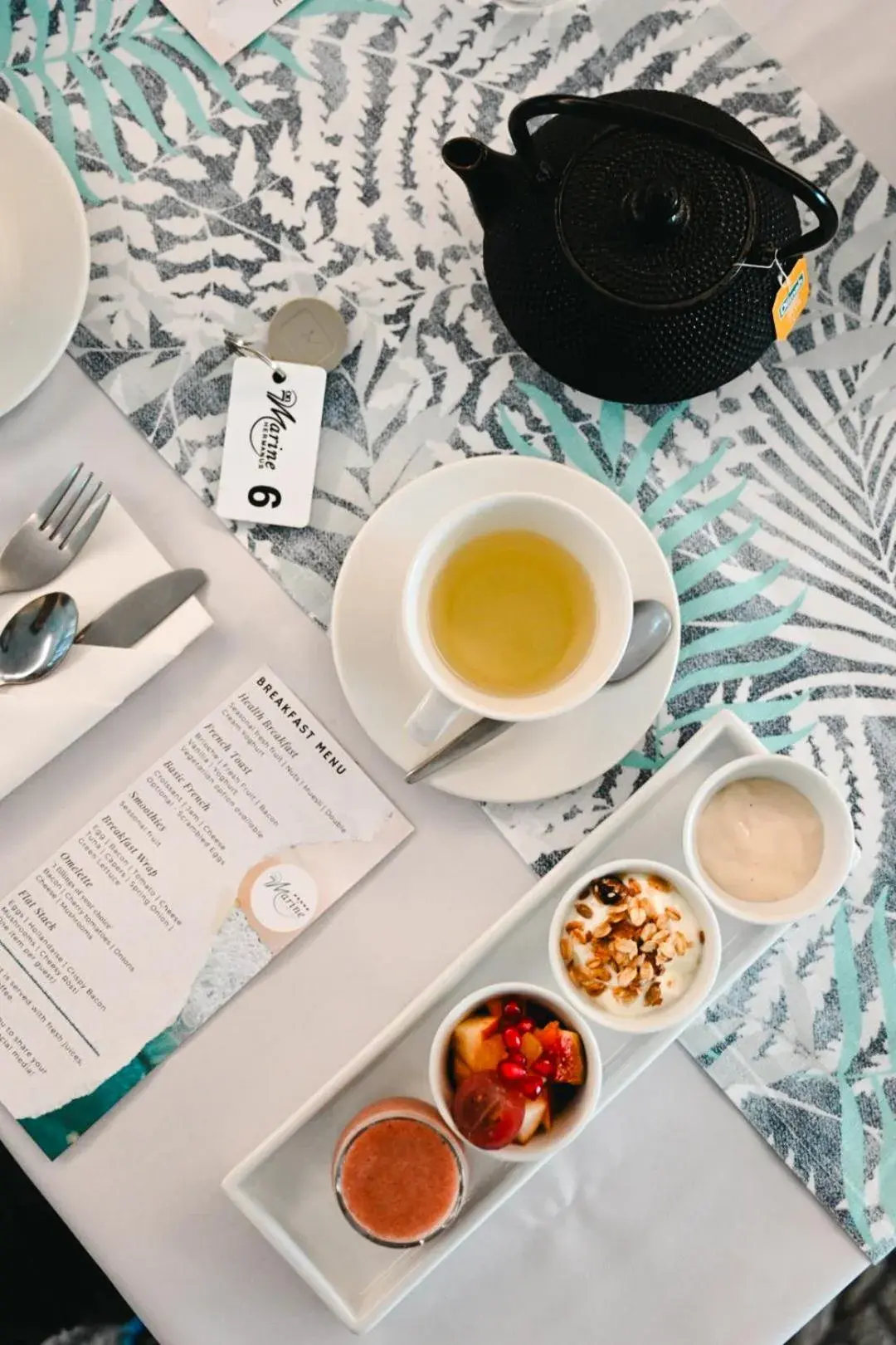 Breakfast in 7 on Marine Breakfast in 7 on Marine