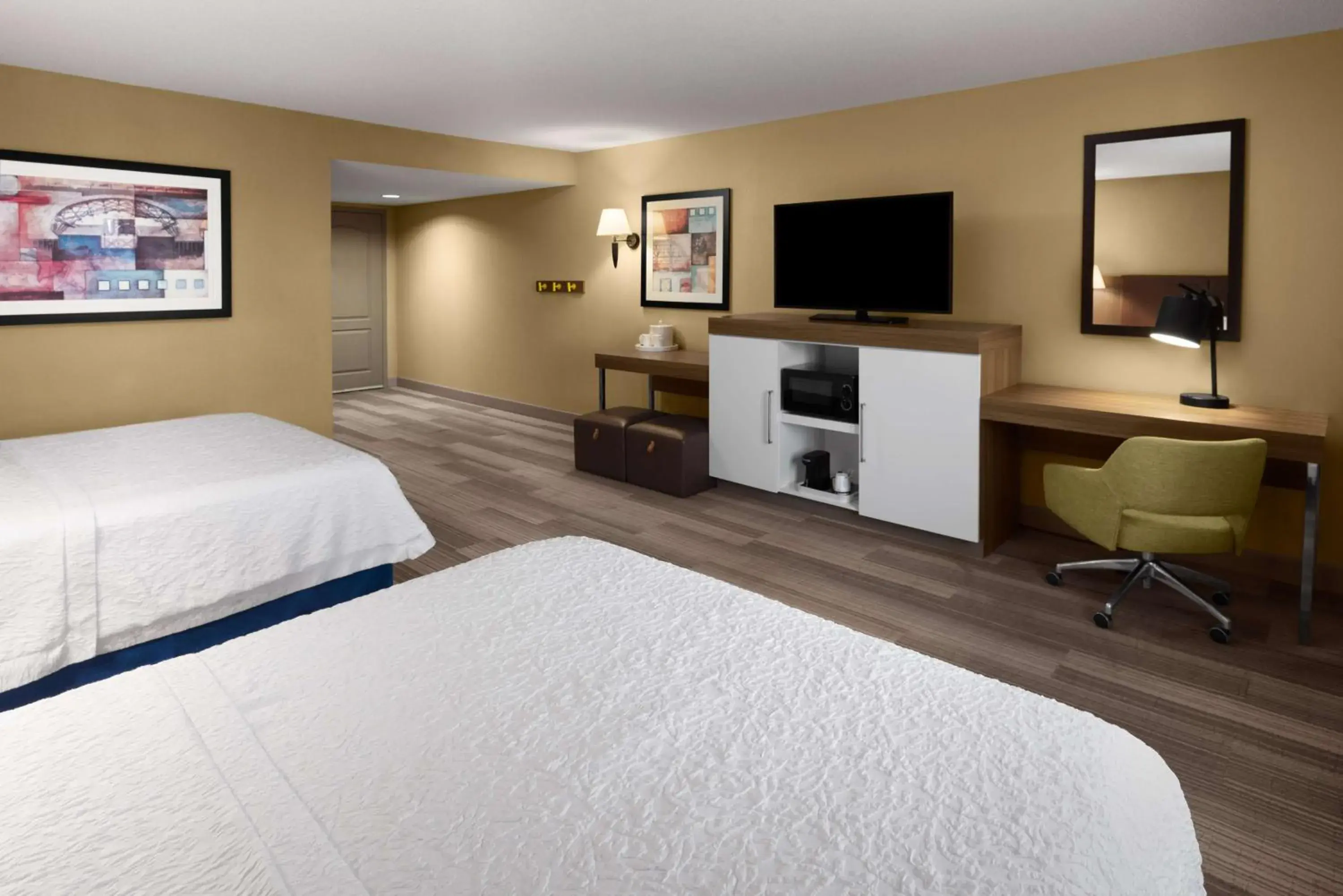 Bedroom, Bed in Hampton Inn & Suites Banning/Beaumont Bedroom, Bed in Hampton Inn & Suites Banning/Beaumont