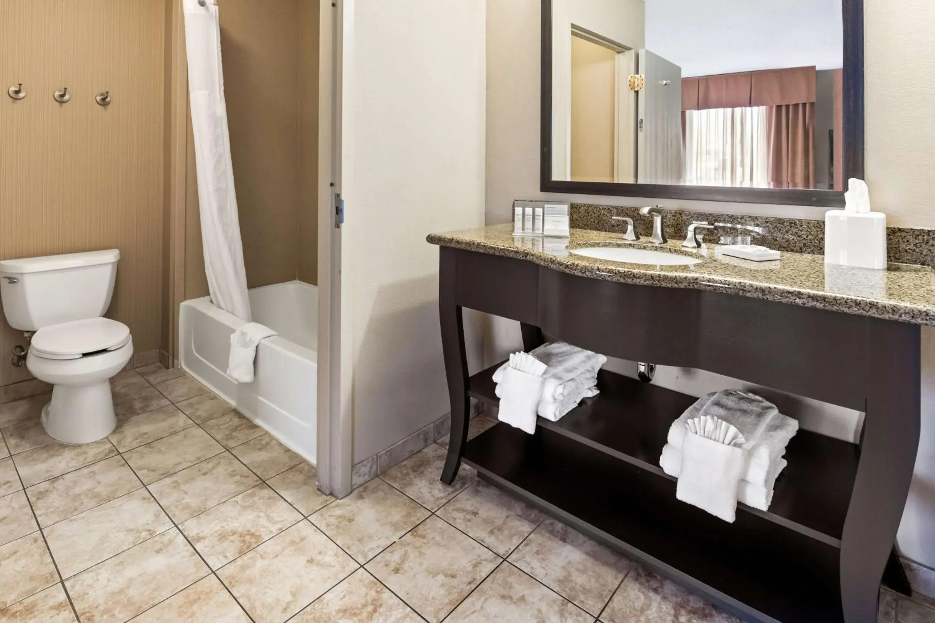 Bathroom in Hampton Inn & Suites Banning/Beaumont Bathroom in Hampton Inn & Suites Banning/Beaumont
