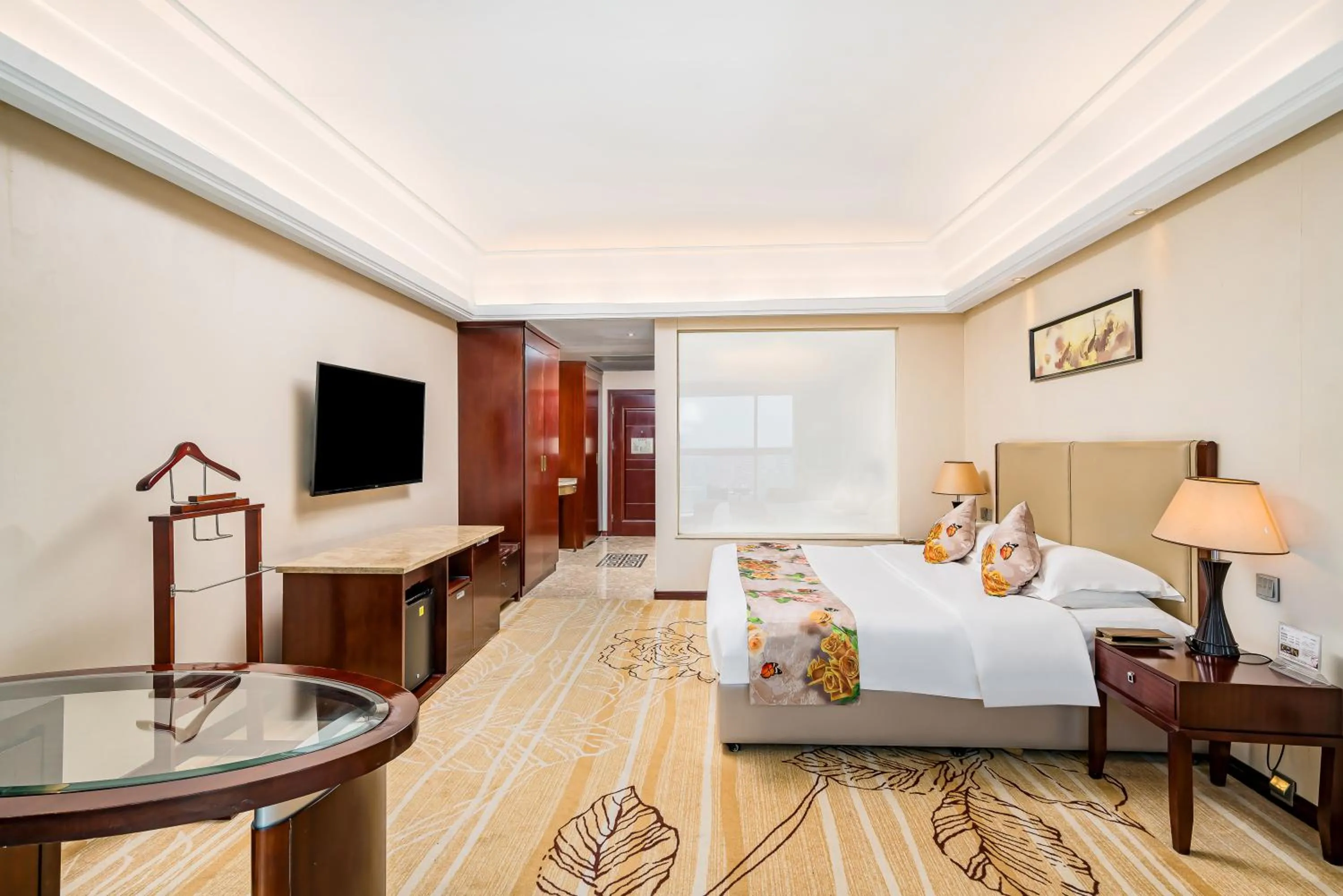 Bed in Langfang Arcadia International Hotel