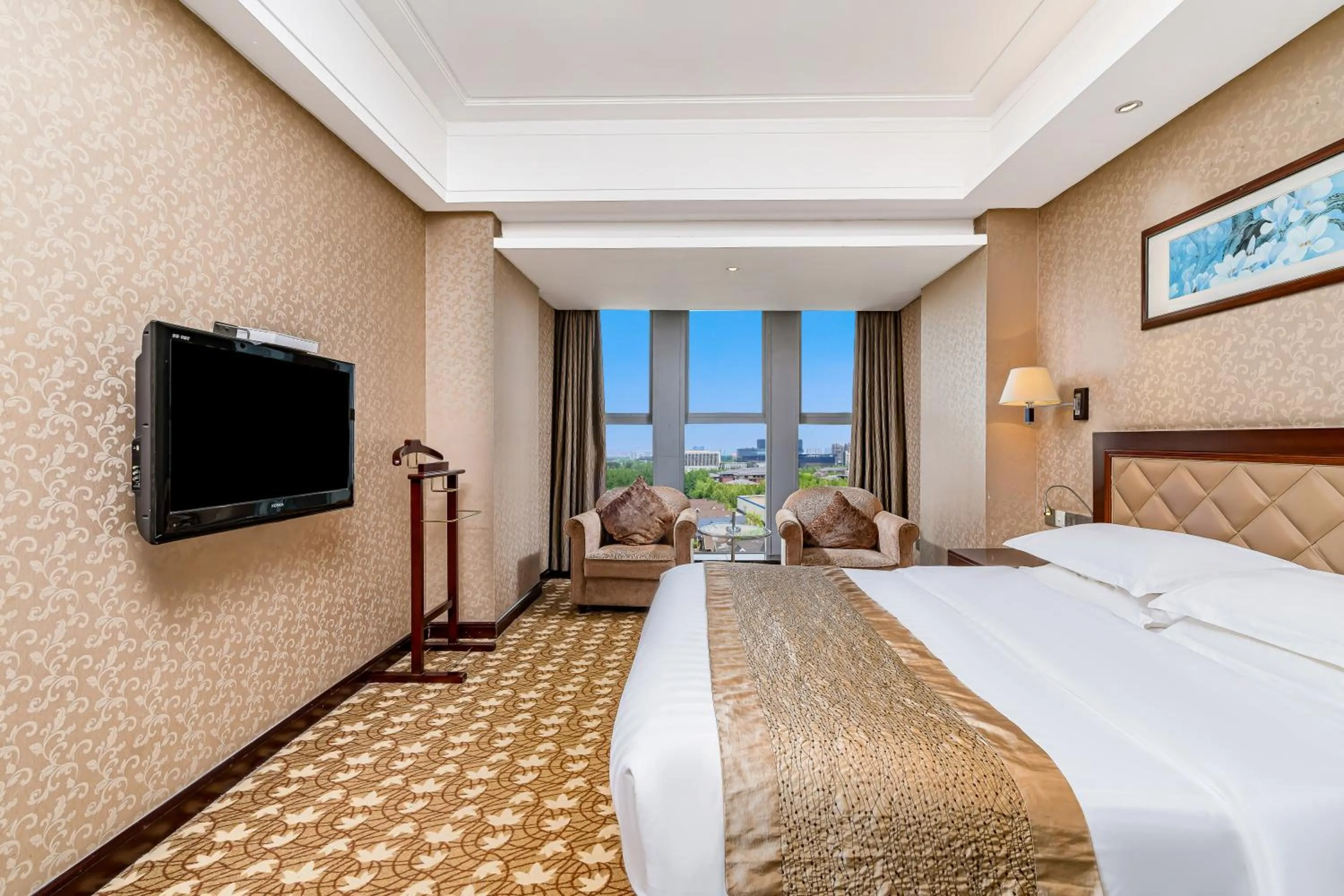 Bed in Langfang Arcadia International Hotel