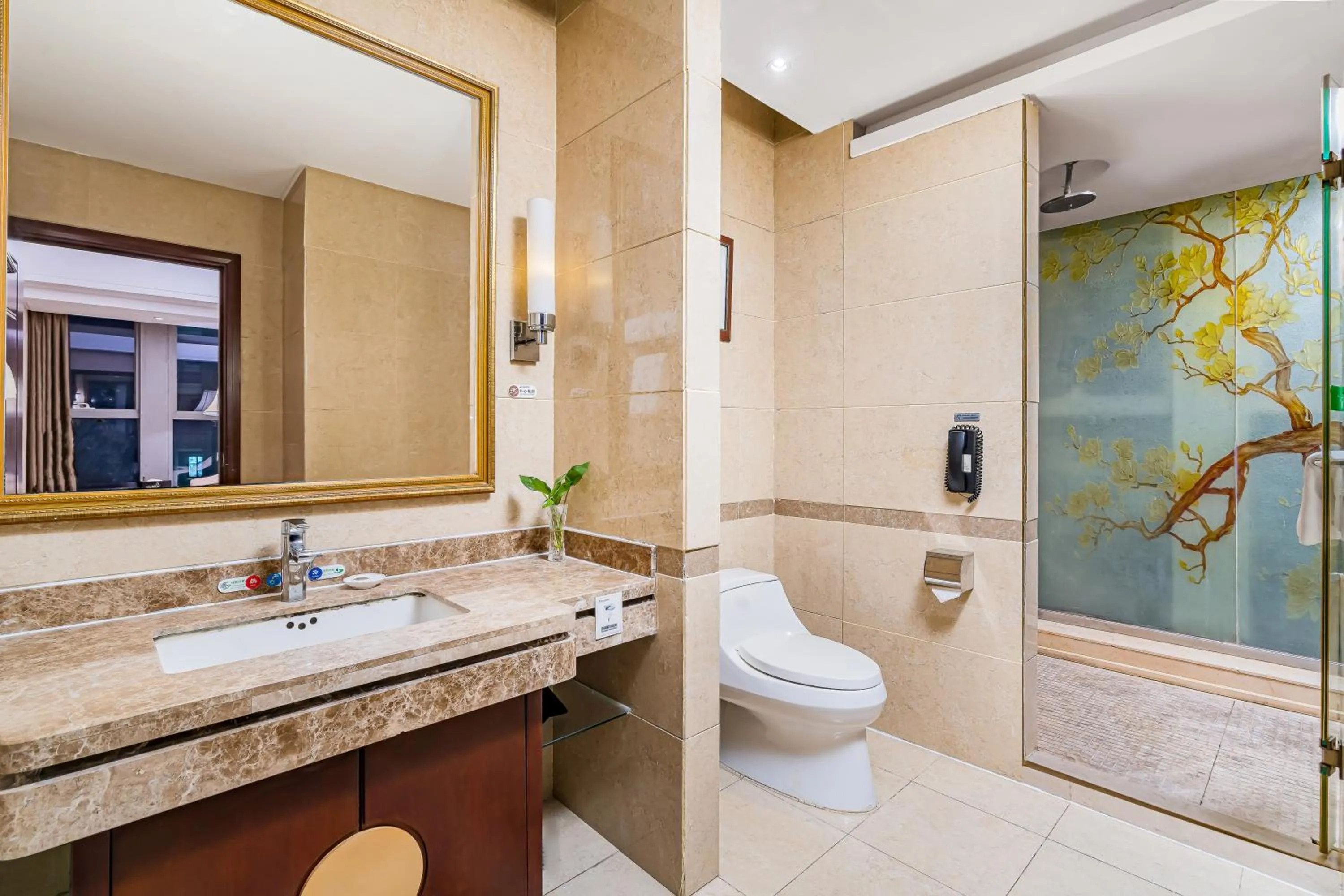 Langfang Arcadia International Hotel