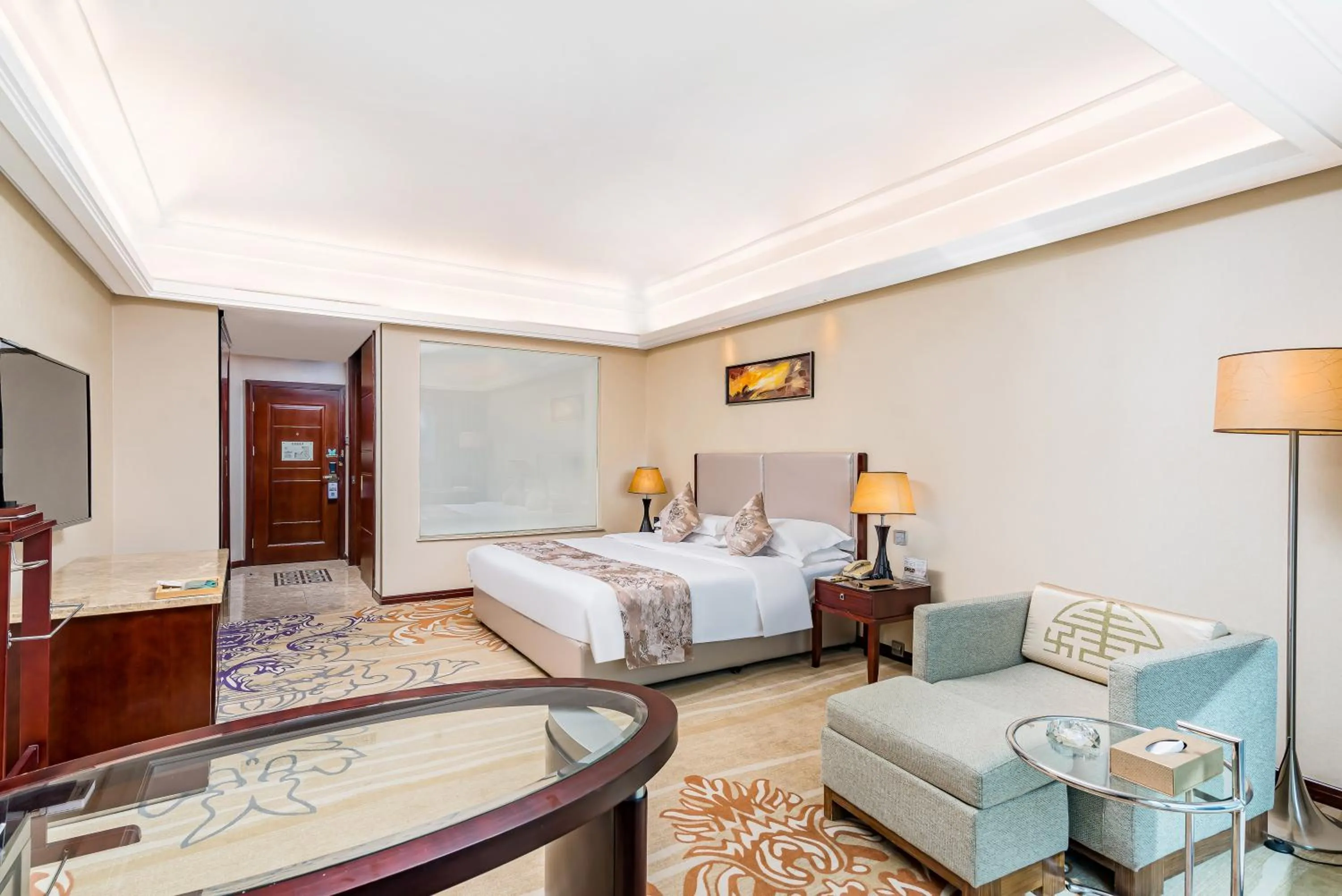 Bed in Langfang Arcadia International Hotel