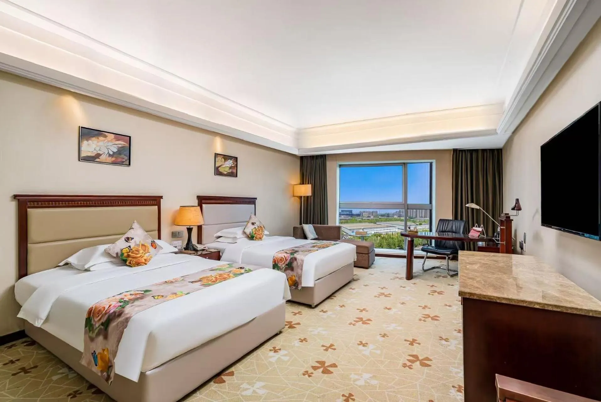 Bed in Langfang Arcadia International Hotel