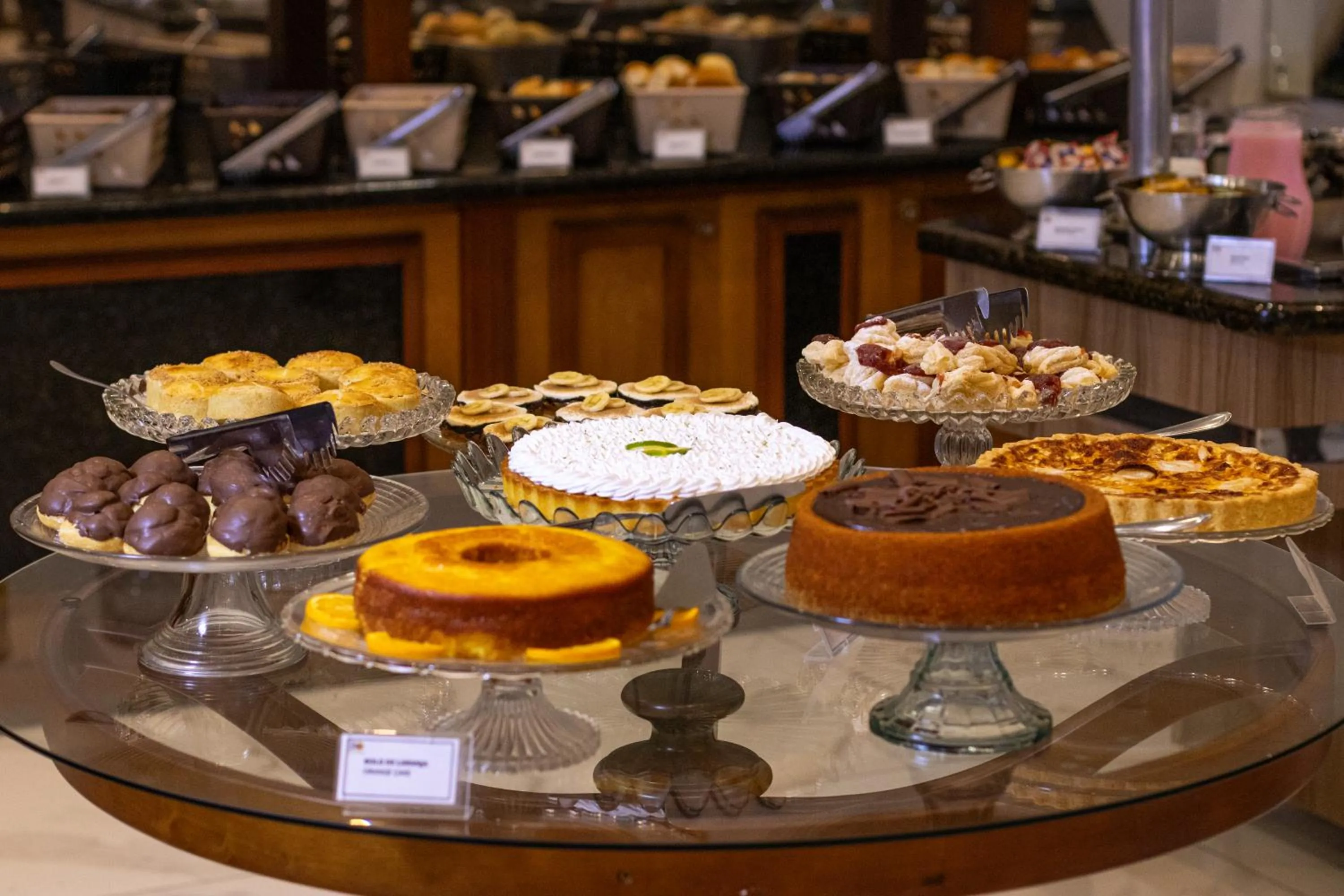 Food and drinks in Hotel Flat Petras Residence