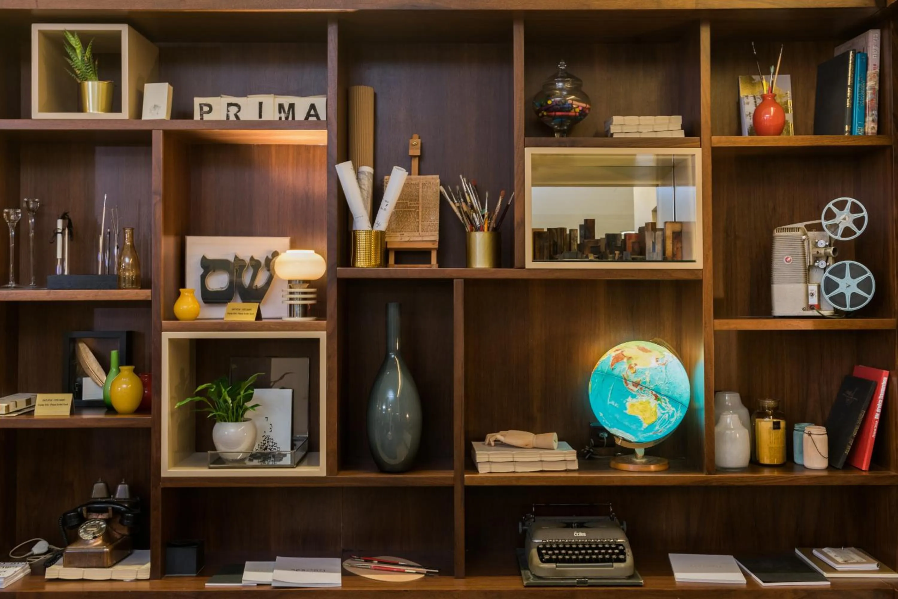 Seating area in Prima Royale Hotel
