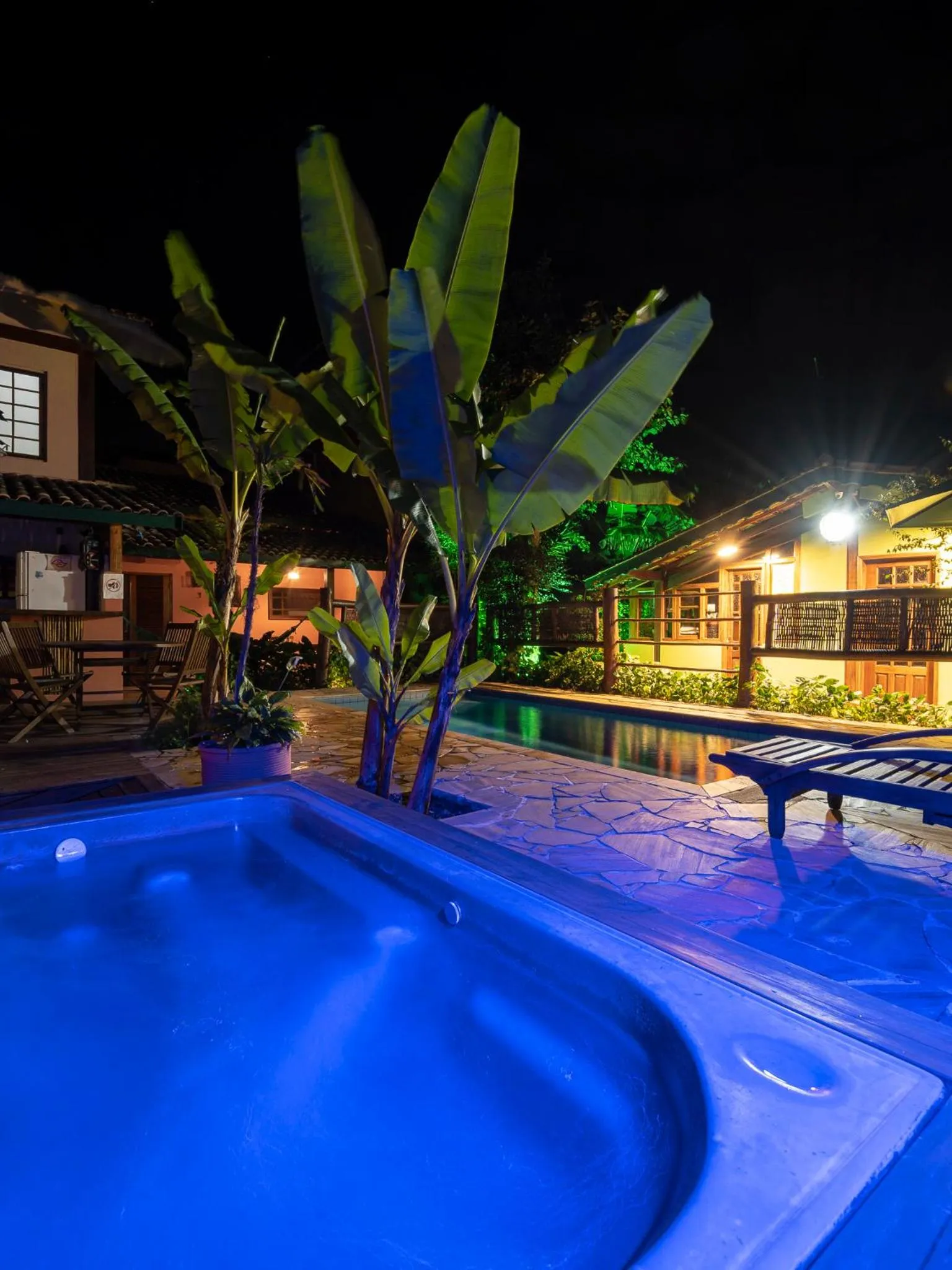 Swimming pool in Pousada Atiaia