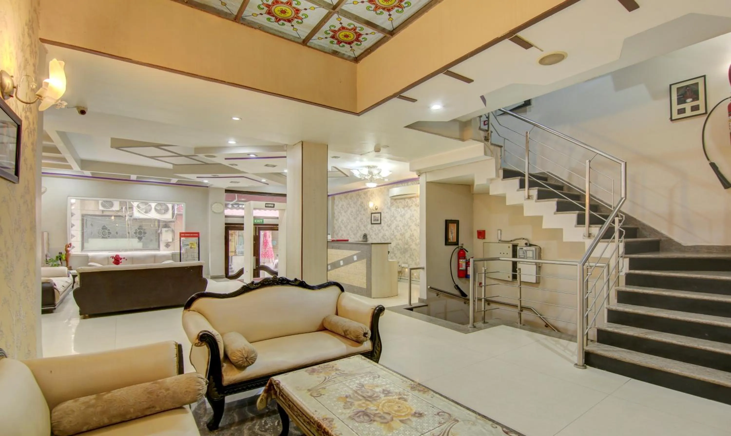 Seating area in Treebo Rockwell Plaza