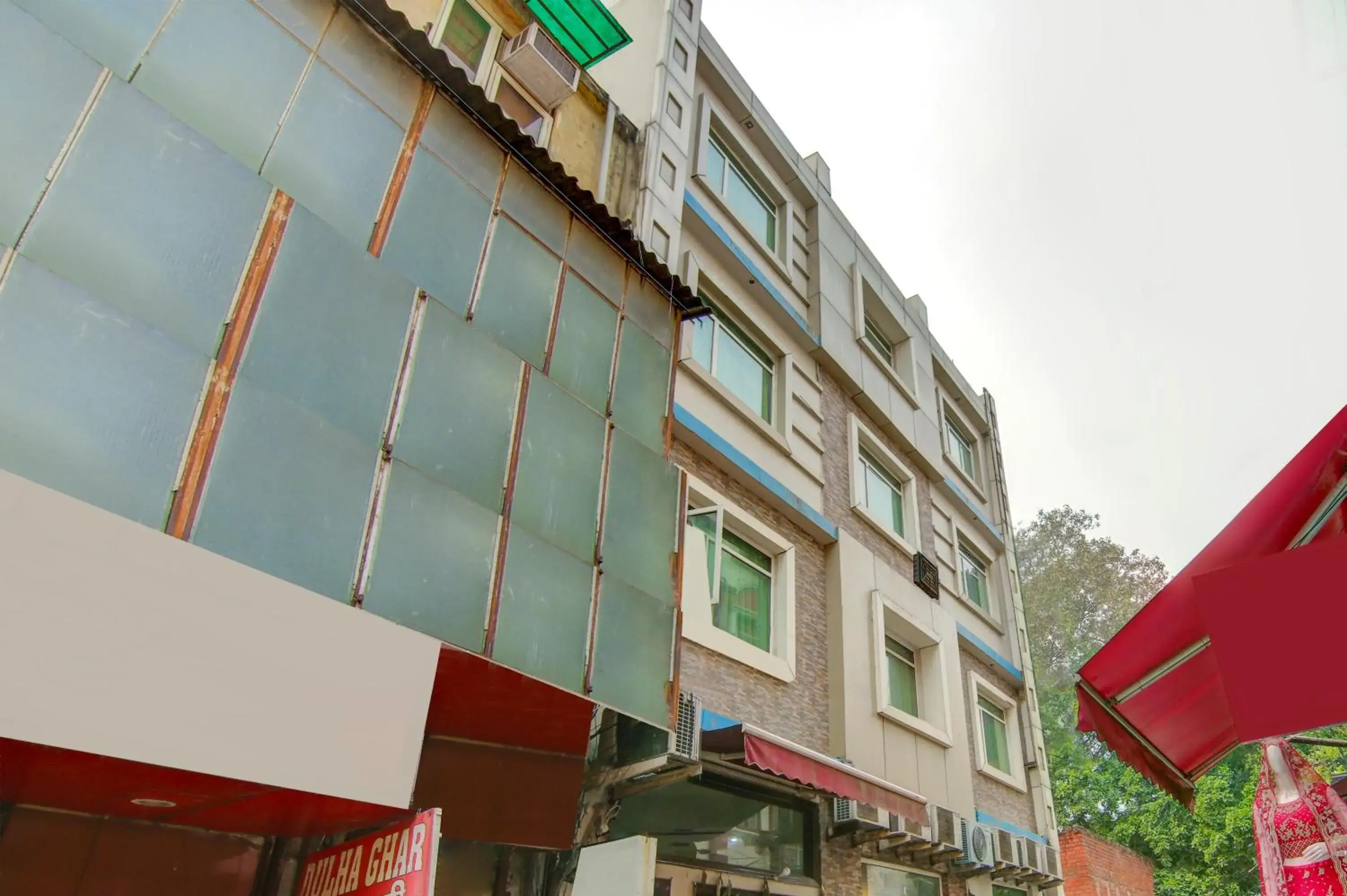 Property building in Treebo Rockwell Plaza Property building in Treebo Rockwell Plaza