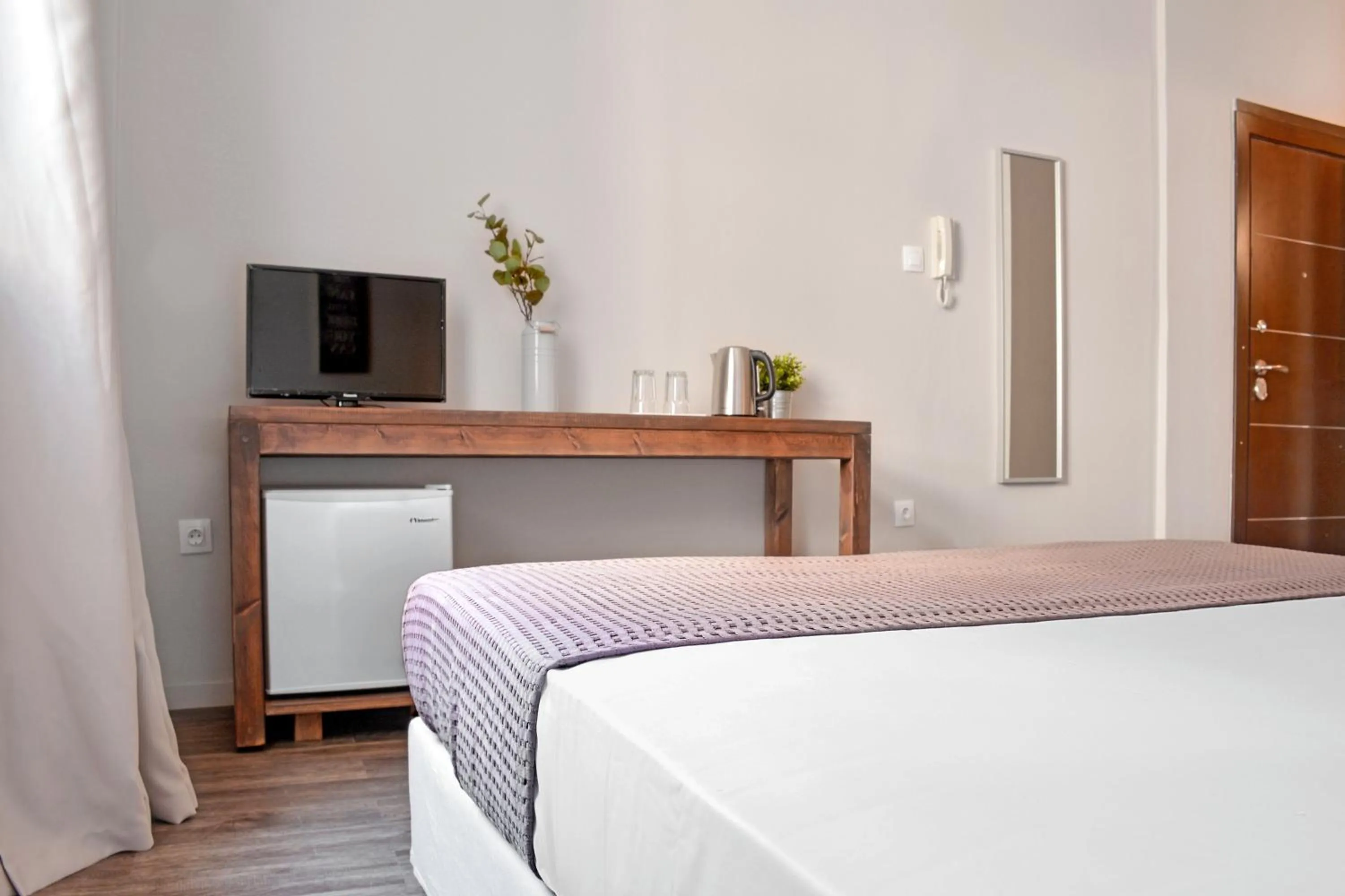 Bedroom, Bed in Athens Connection Apartments