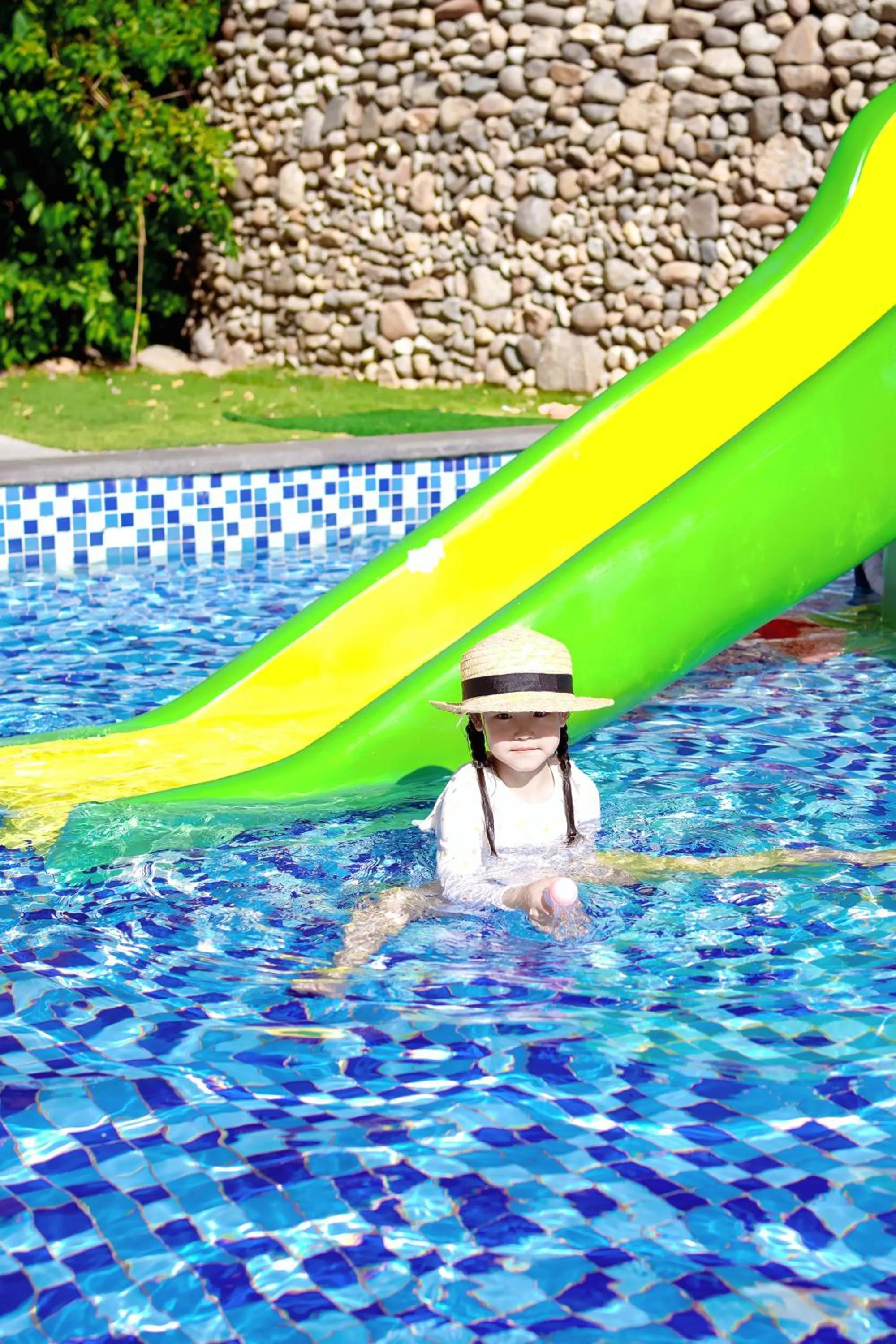 Children play ground in Holiday Inn Resort Sanya Bay by IHG