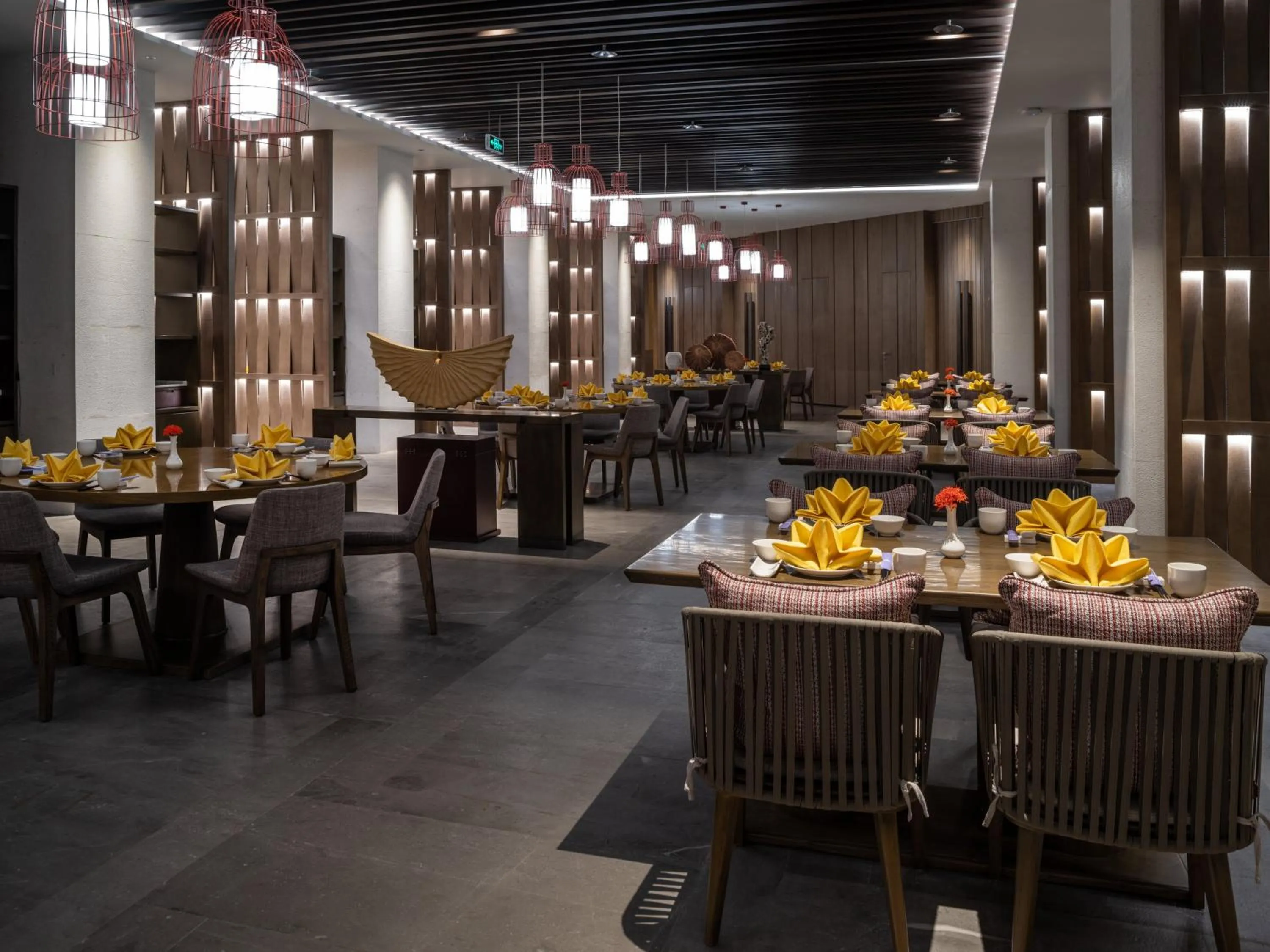 Restaurant/places to eat in Holiday Inn Resort Sanya Bay by IHG