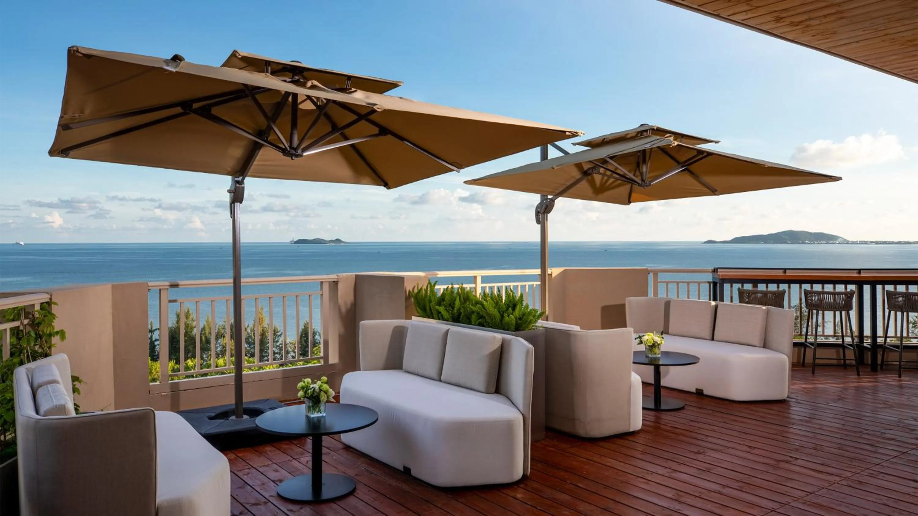 Photo of the whole room in Holiday Inn Resort Sanya Bay by IHG